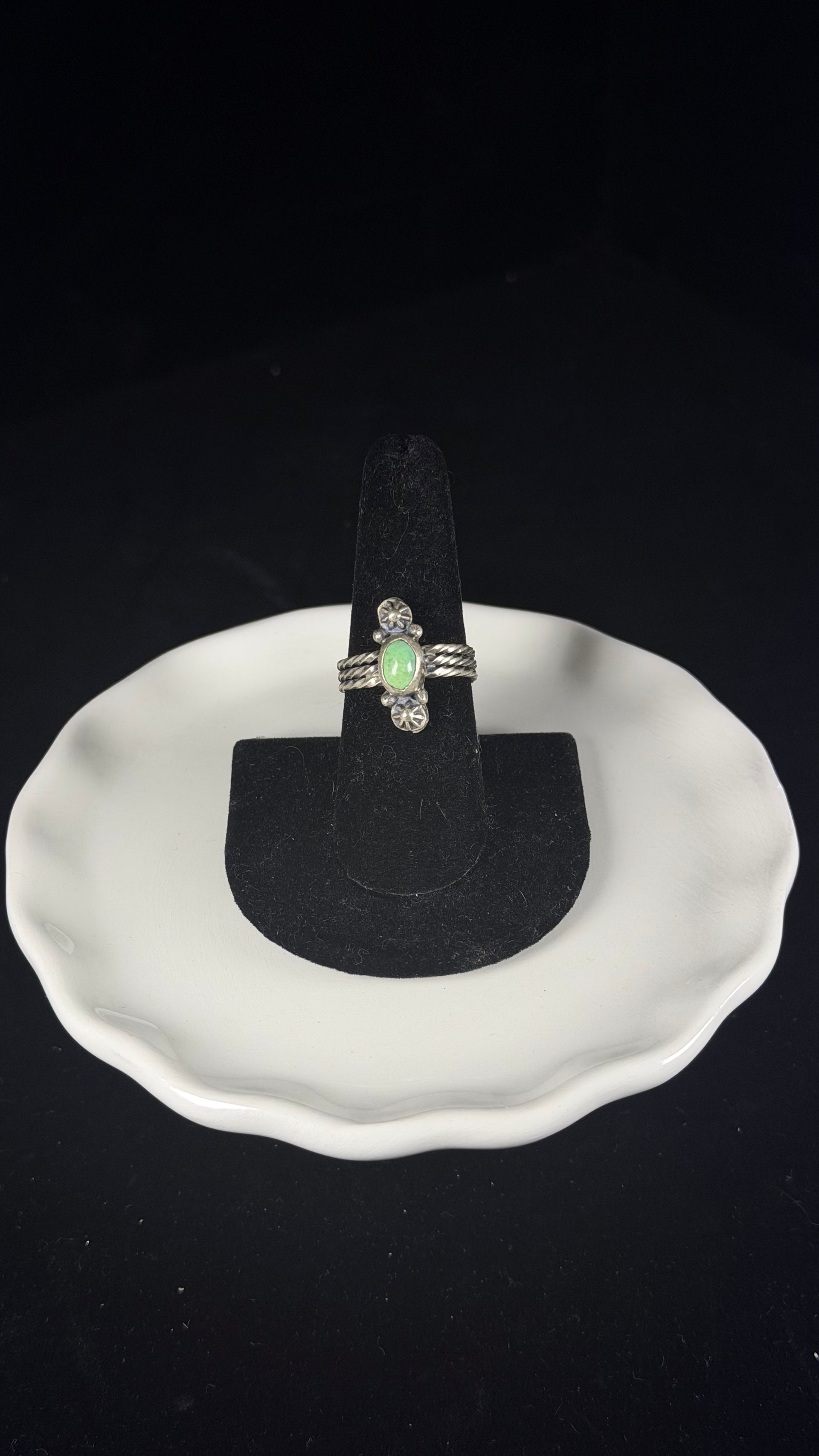 Navajo Made Kingman Turquoise & Sterling Silver Ring Size 7.25