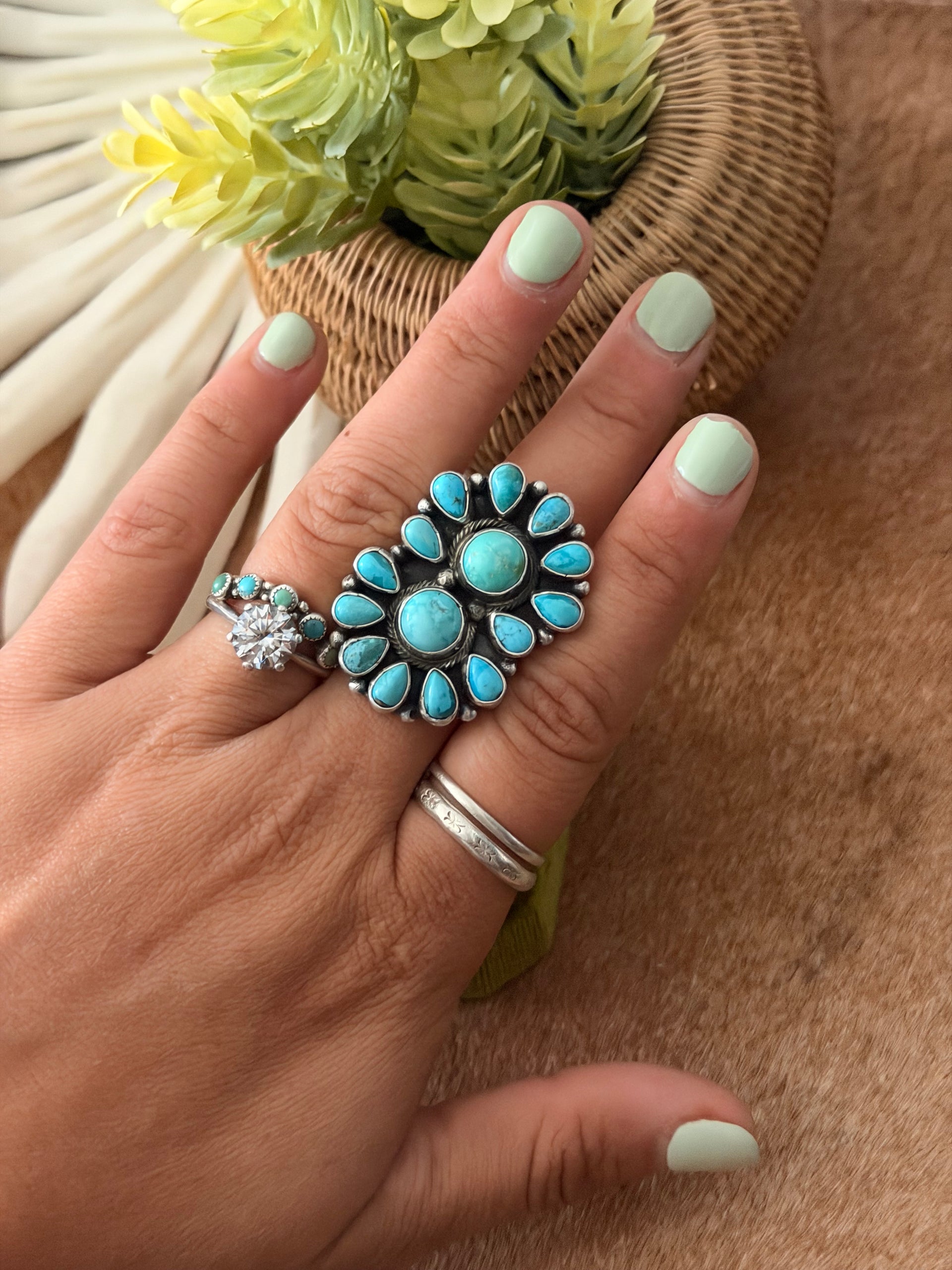 Sheila Becenti Kingman Turquoise & Sterling Sliver Cluster Ring Size 8.5