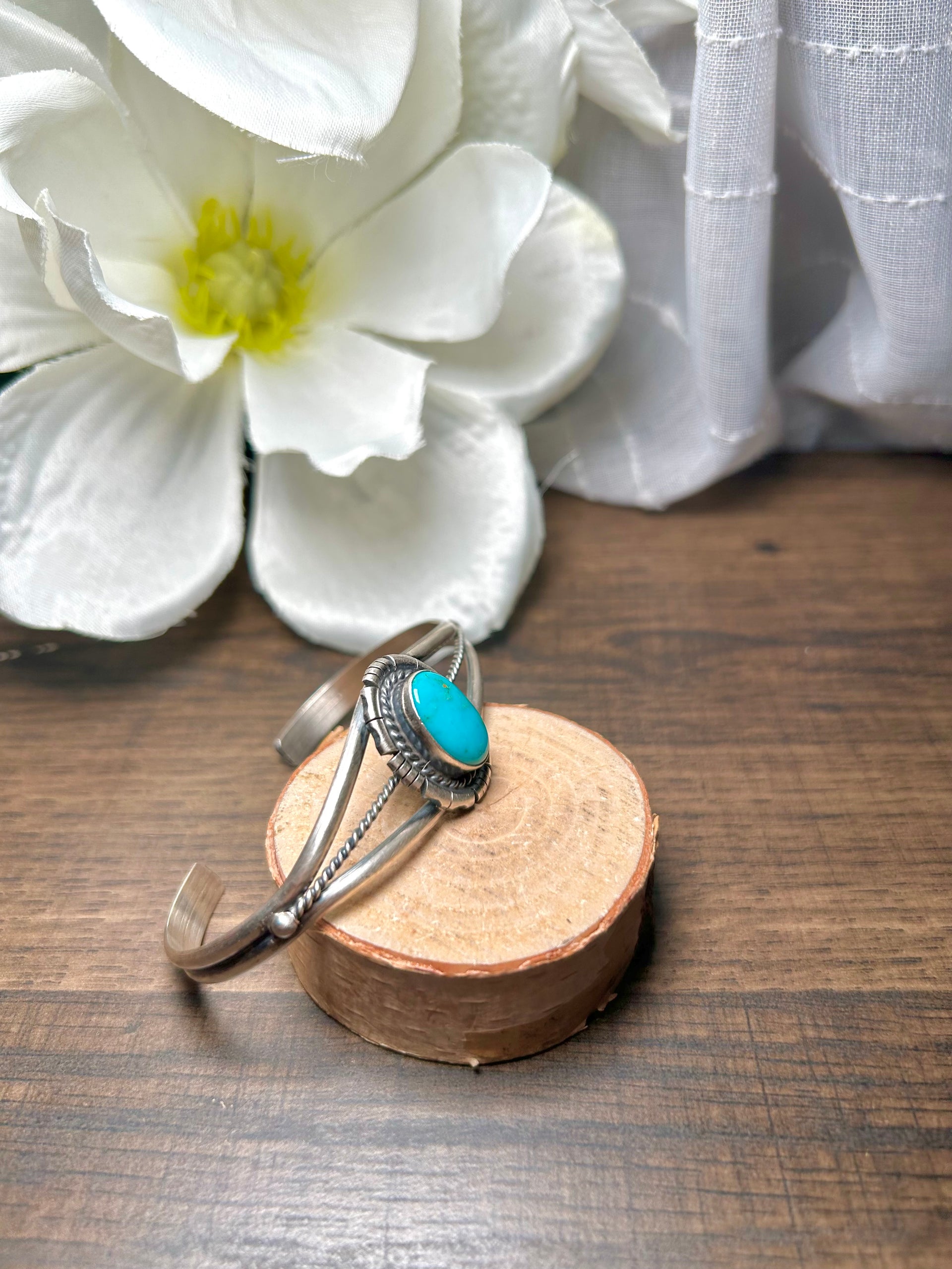 Navajo Made Kingman Turquoise & Sterling Silver Cuff Bracelet