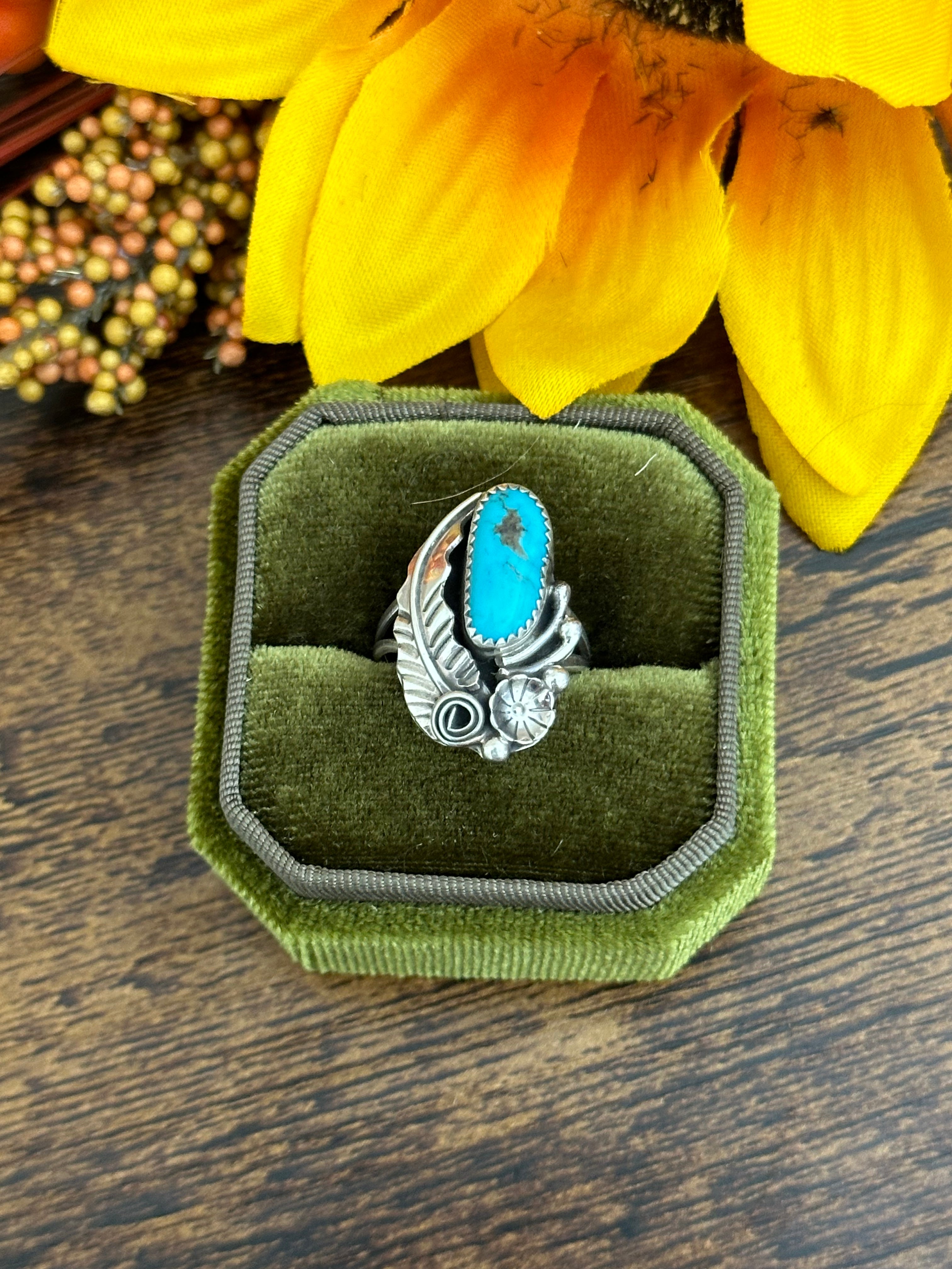 Navajo Made Kingman Turquoise & Sterling Silver Ring