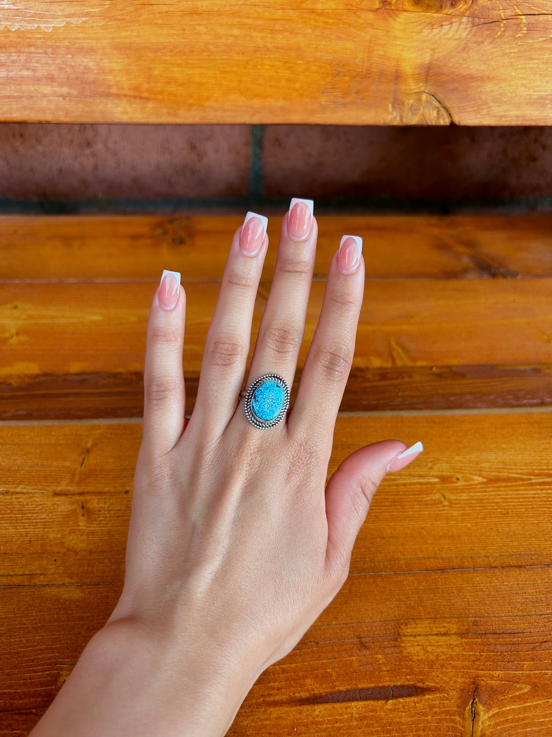 Navajo Made Black Spider-Web Kingman Turquoise & Sterling Silver Ring Size 8.25