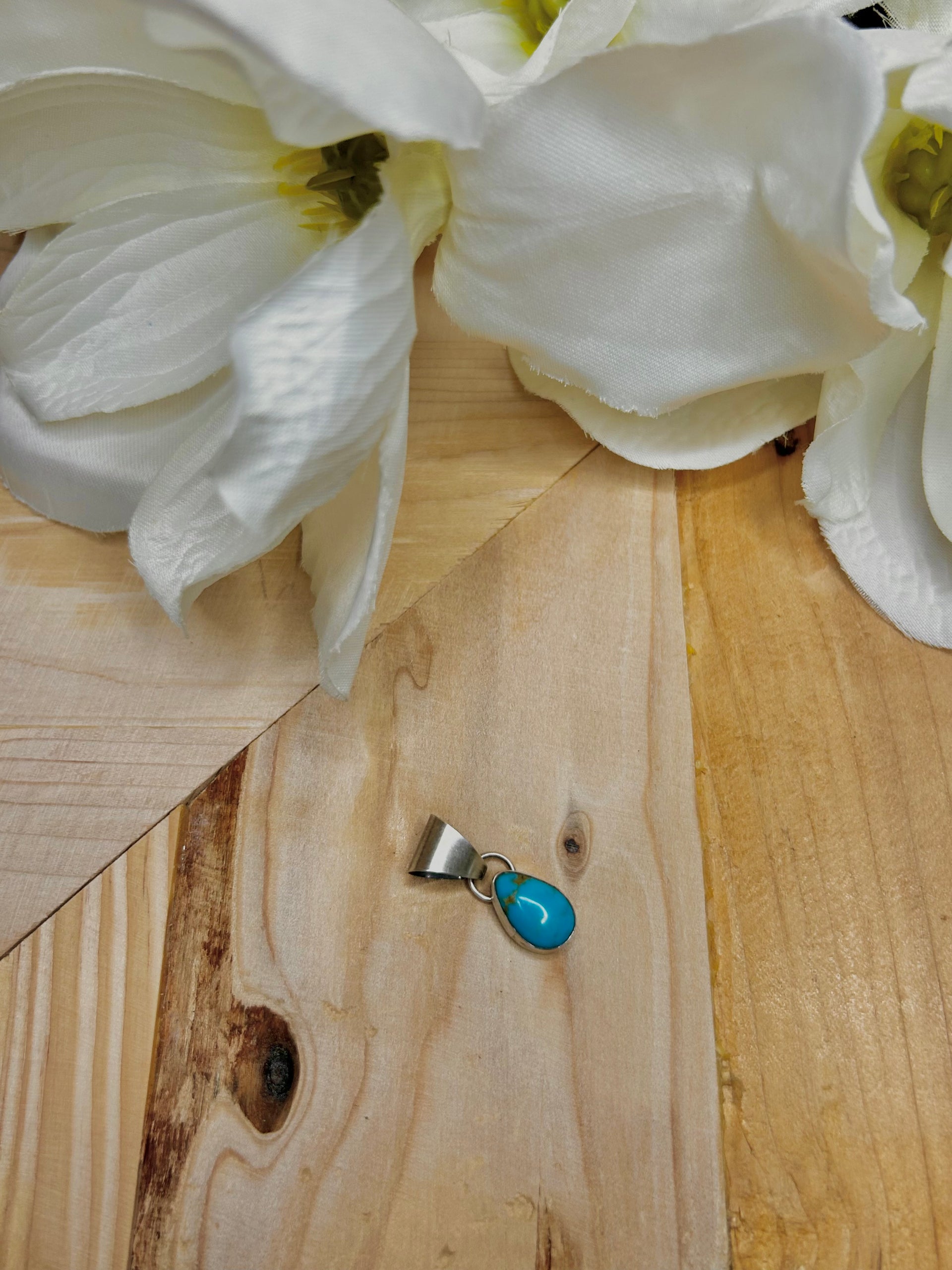 Navajo Made Kingman Turquoise & Sterling Silver Pendant