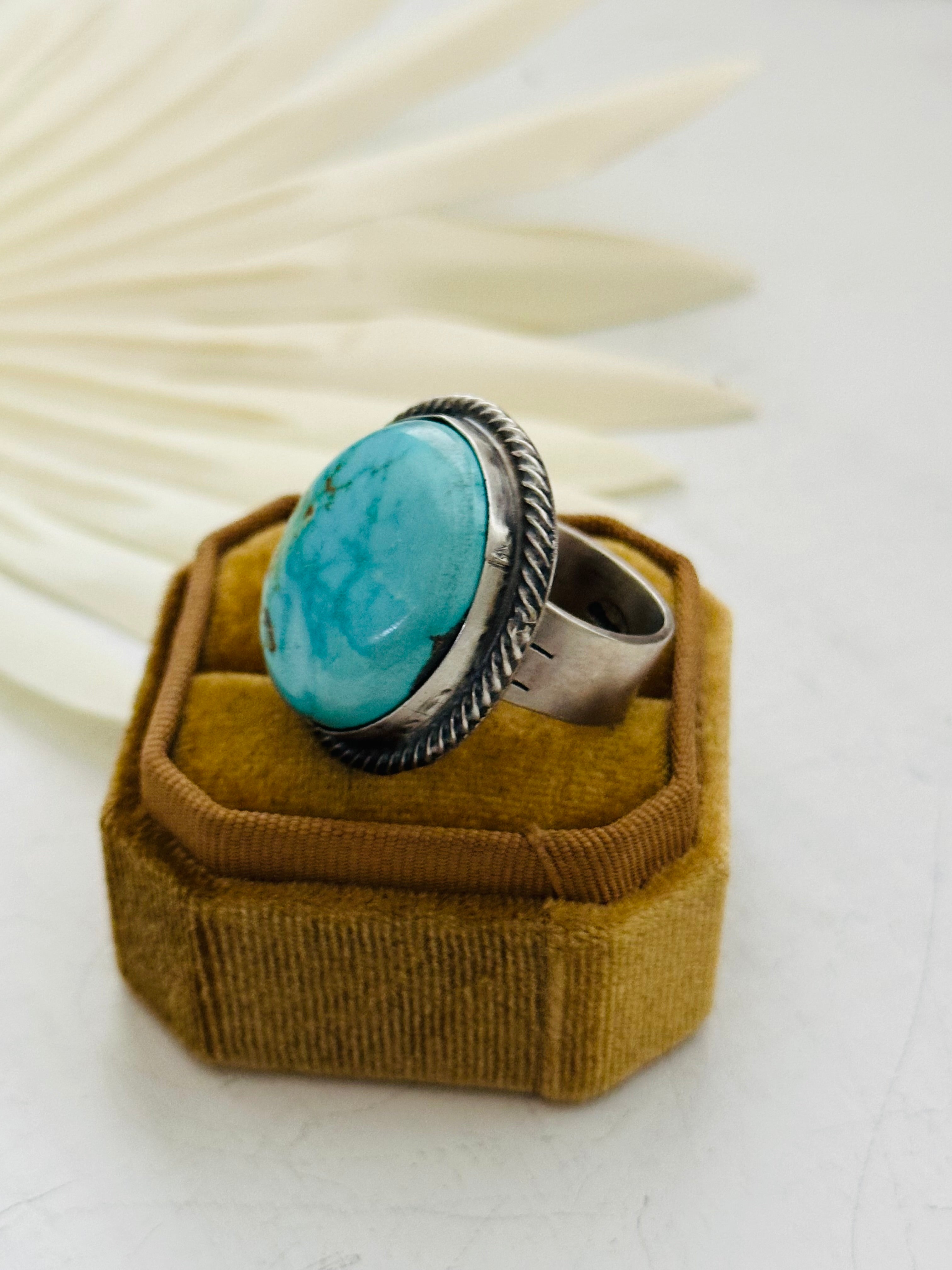 Navajo Made Sonoran Mountain Turquoise & Sterling Silver Ring Size 7.5