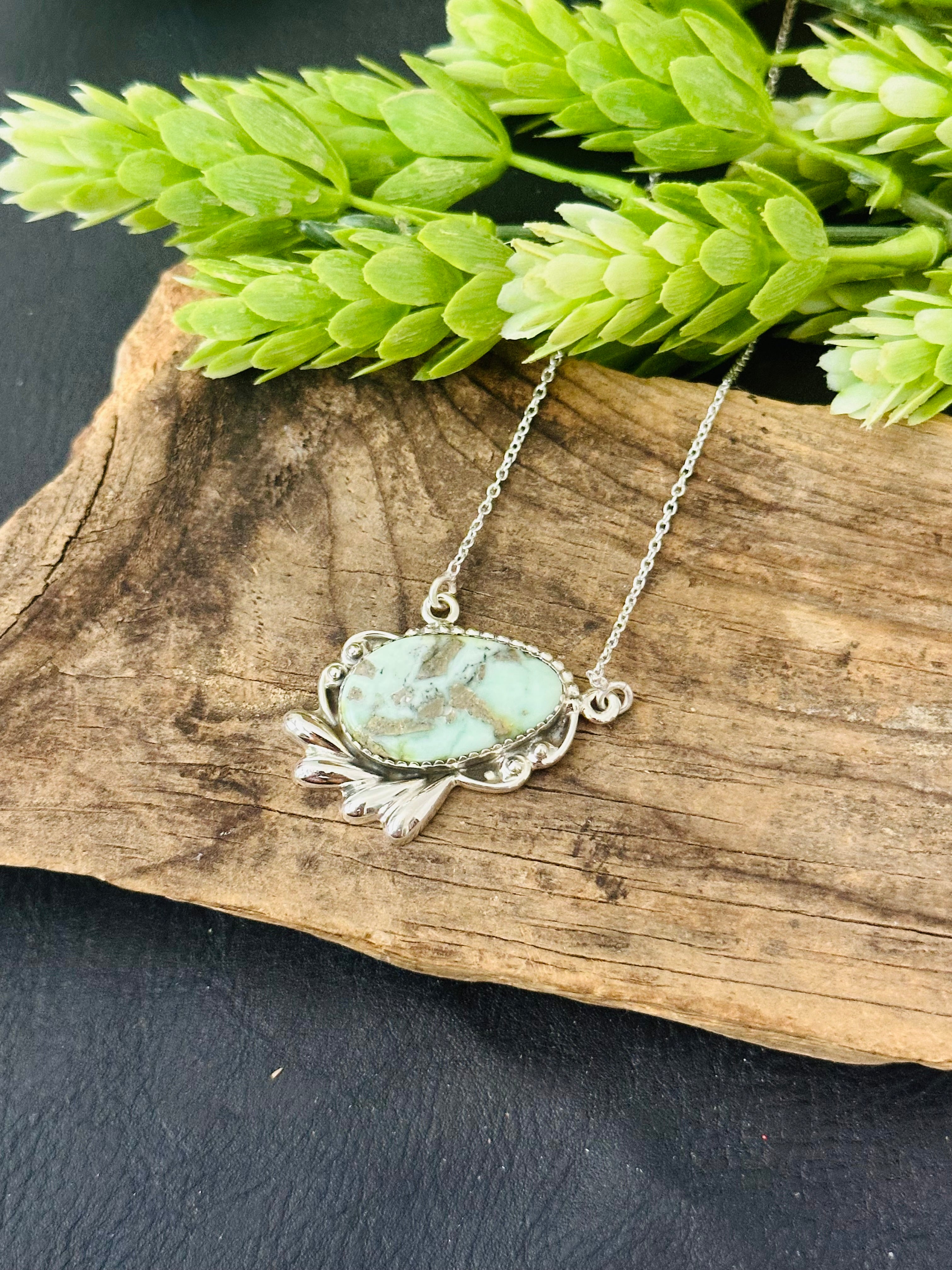 Southwest Palomino Variscite & Sterling Silver Necklace