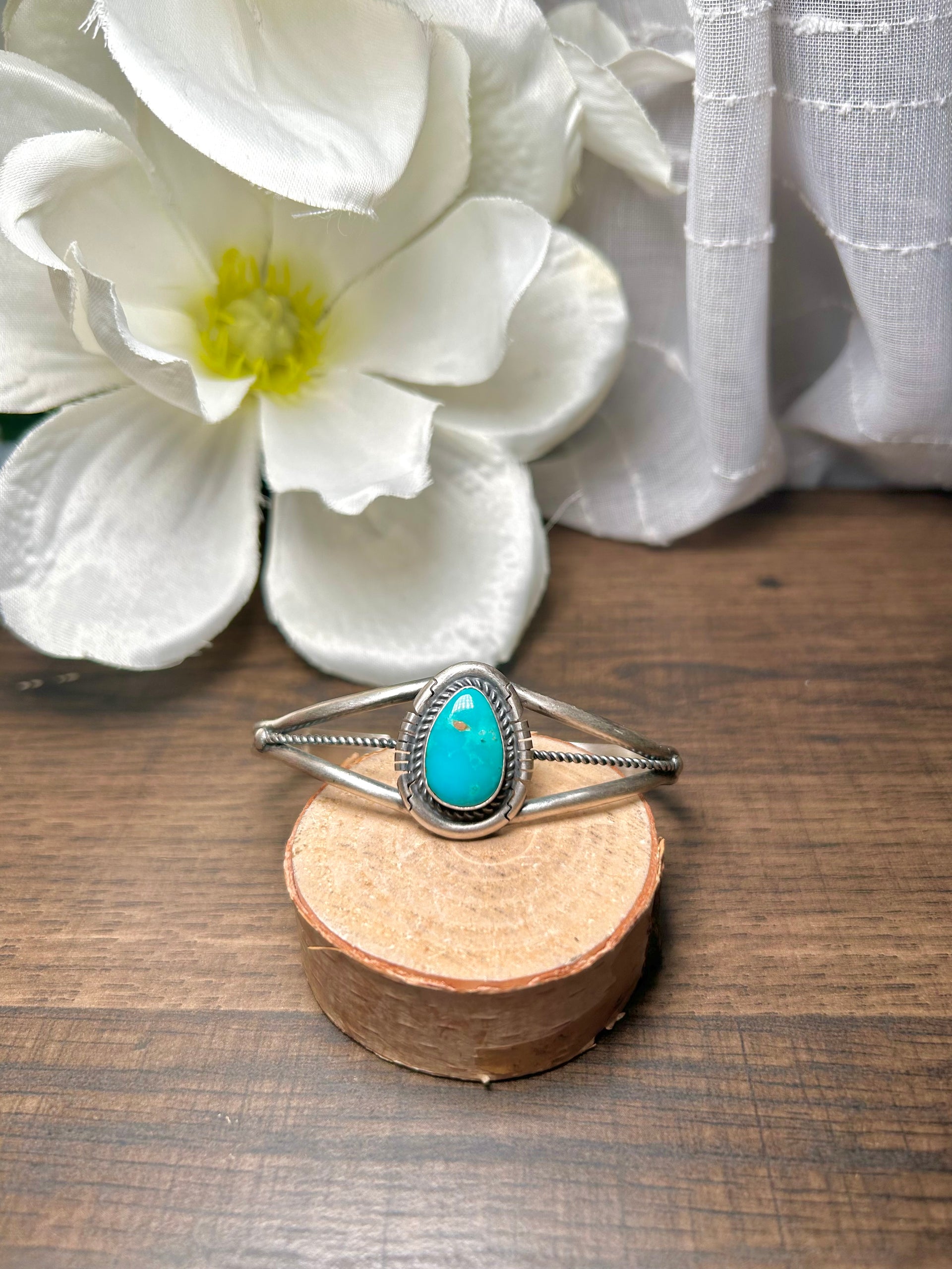 Navajo Made Kingman Turquoise & Sterling Silver Cuff Bracelet