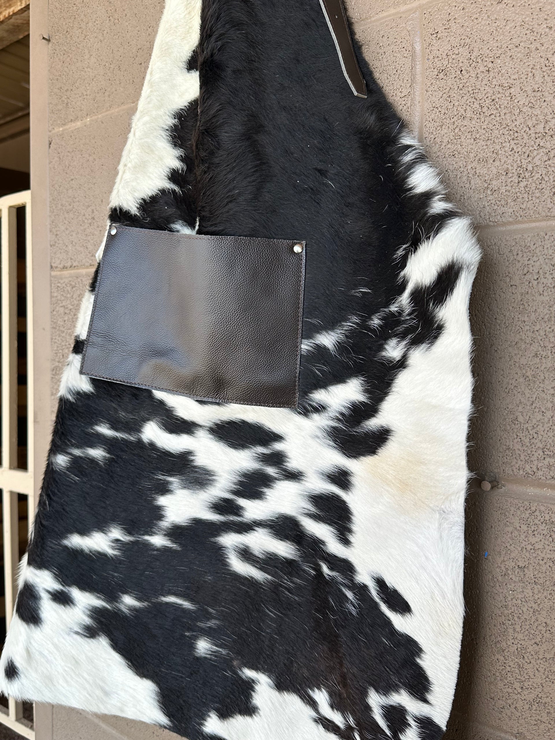 Genuine Leather & Cowhide Smok/Aprin