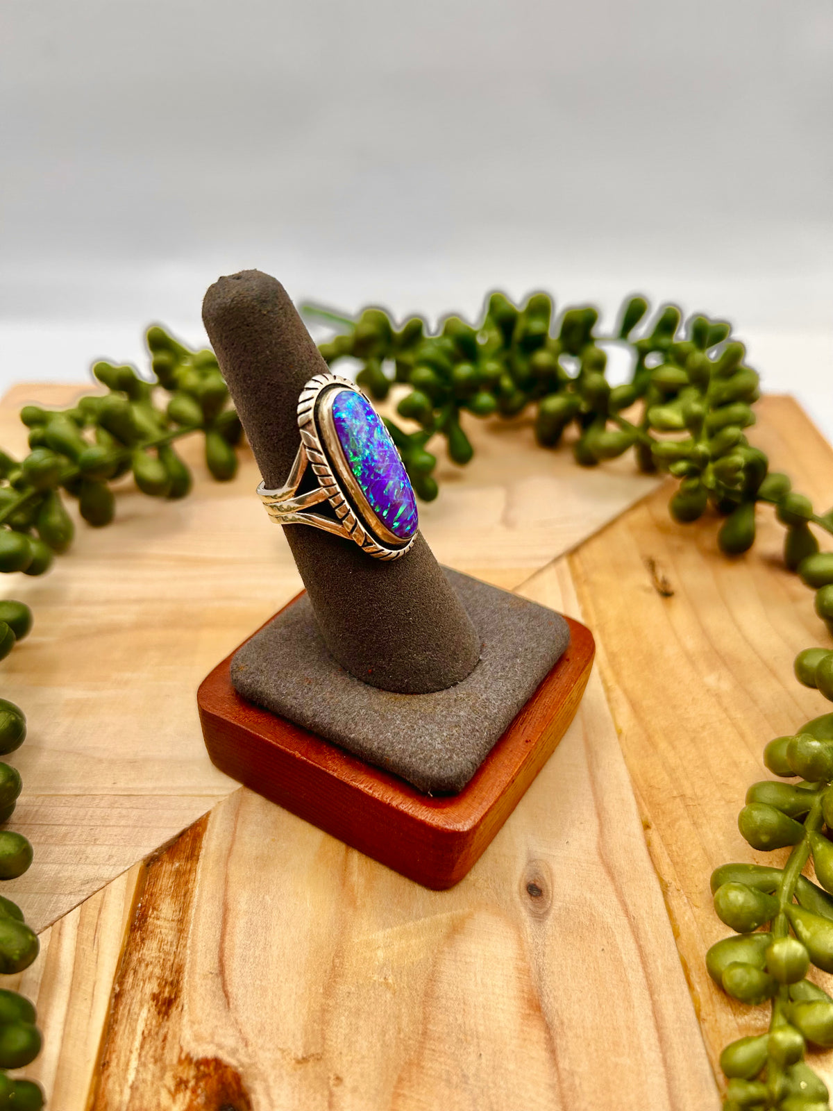 Navajo Made Opal & Sterling Silver Ring Size 6.75