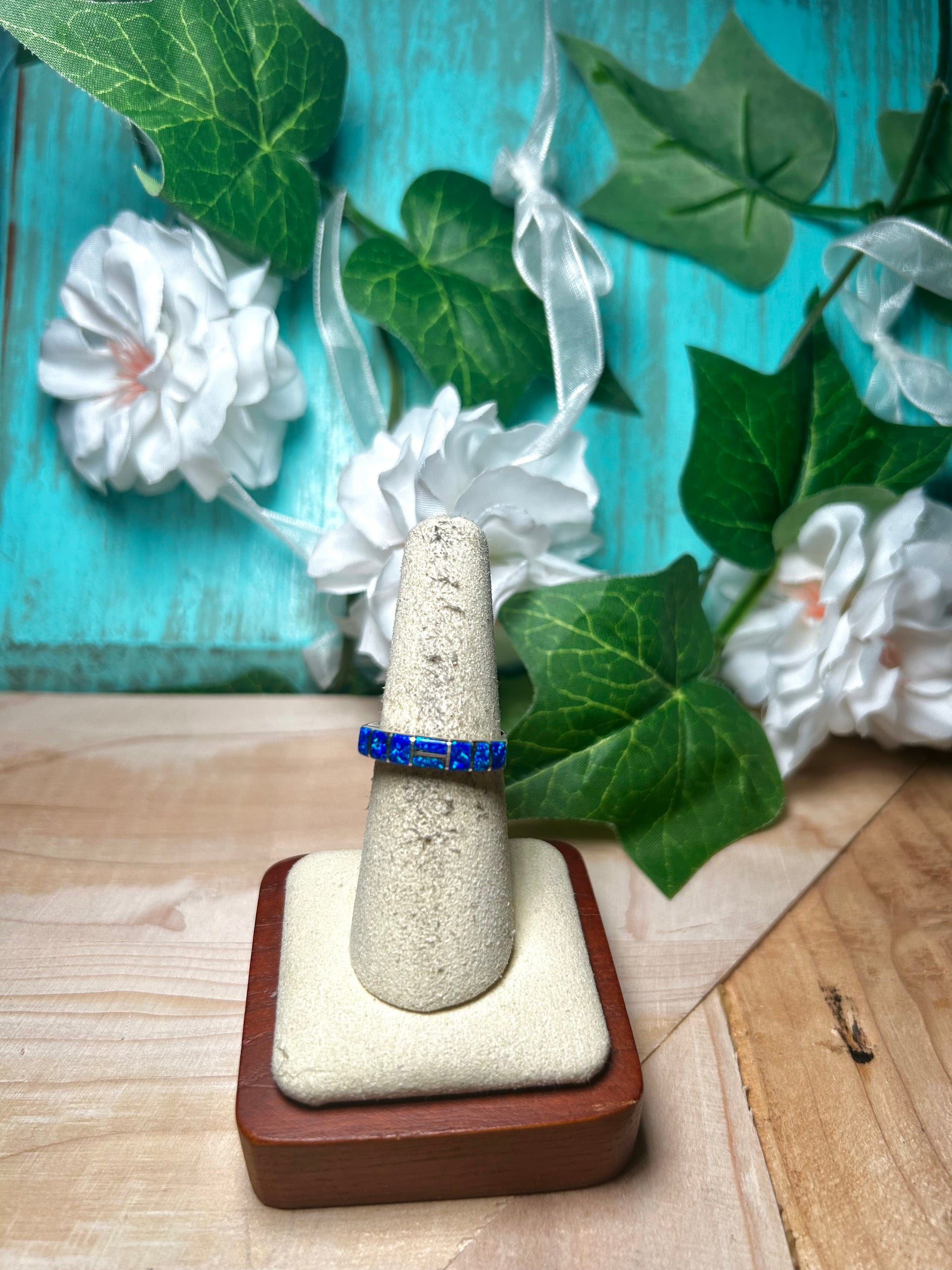 Navajo Made Opal & Sterling Silver Ring Size 7.25