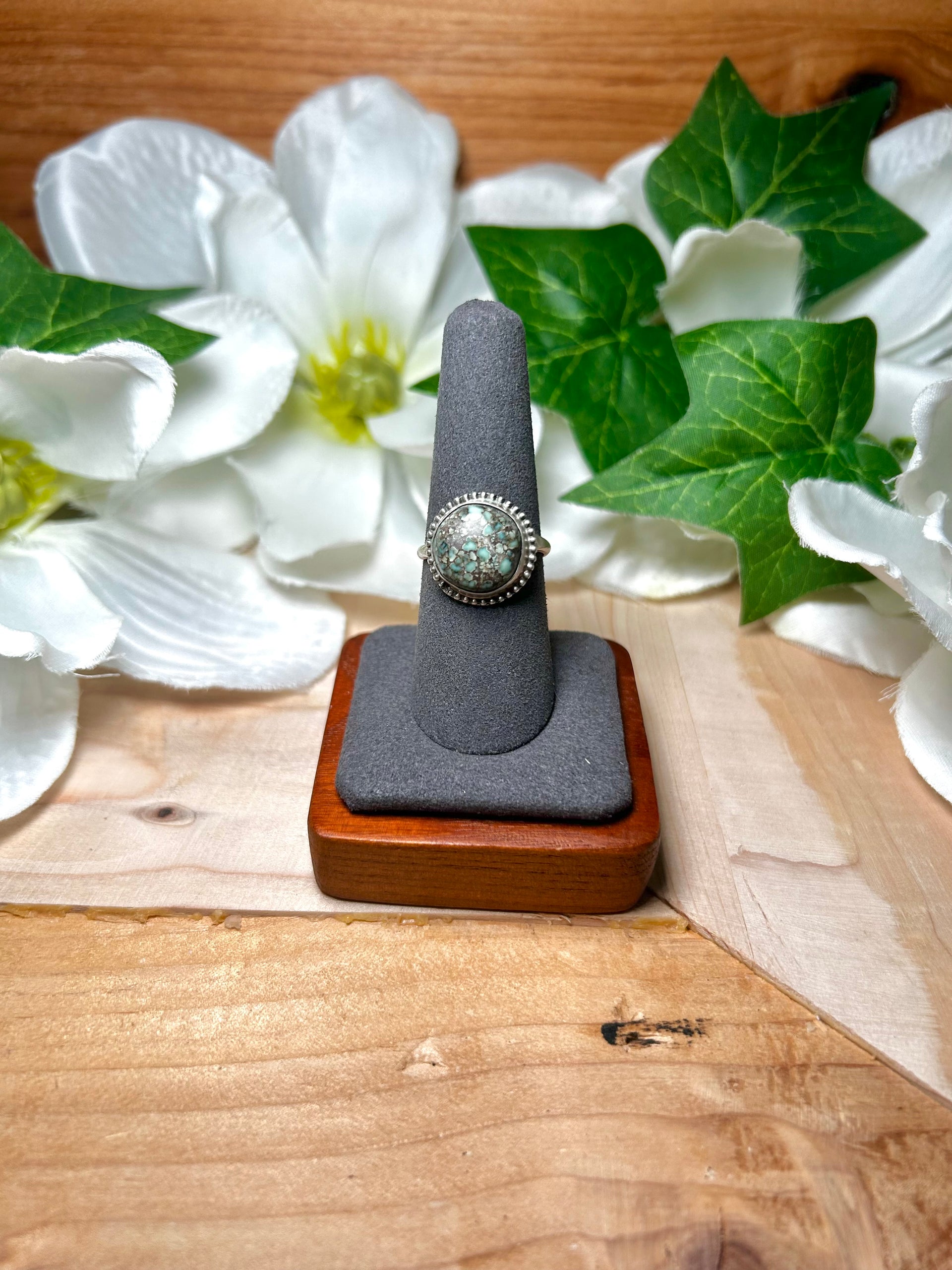 Navajo Made Angel Wing Variscite  & Sterling Silver Ring Size 8.25