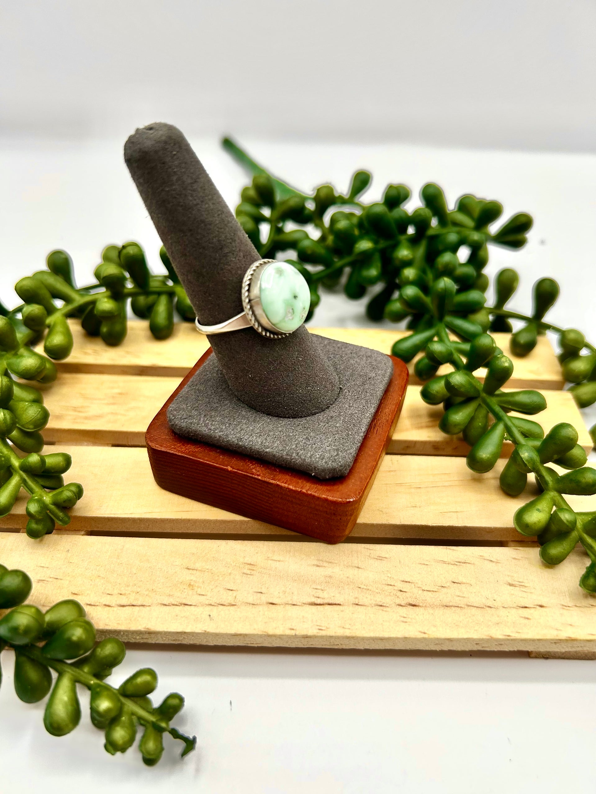 Navajo Made Palomino Variscite & Sterling Silver Ring Size 8.5