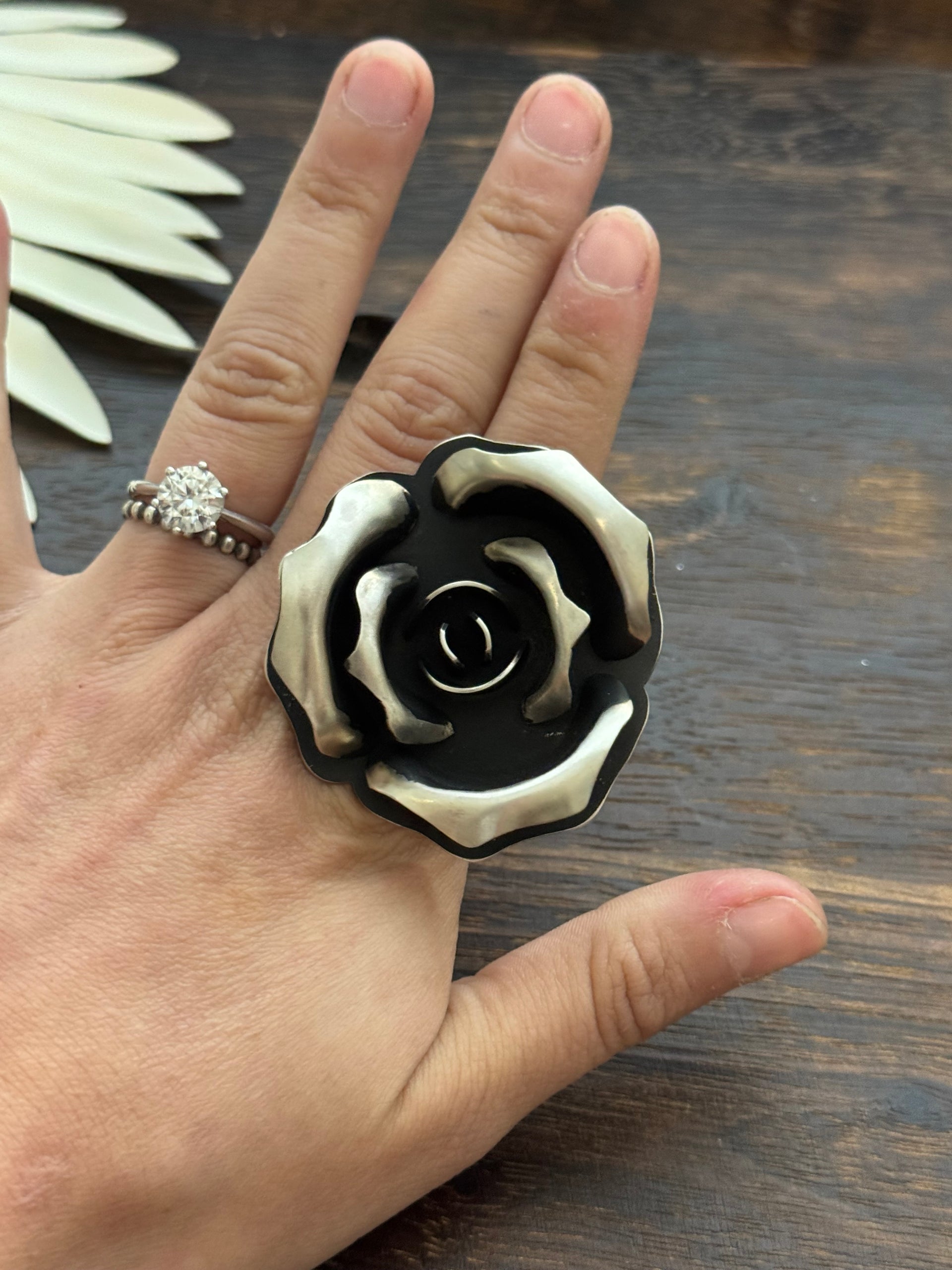 Leander Tahe Sterling Silver Rose Adjustable Ring