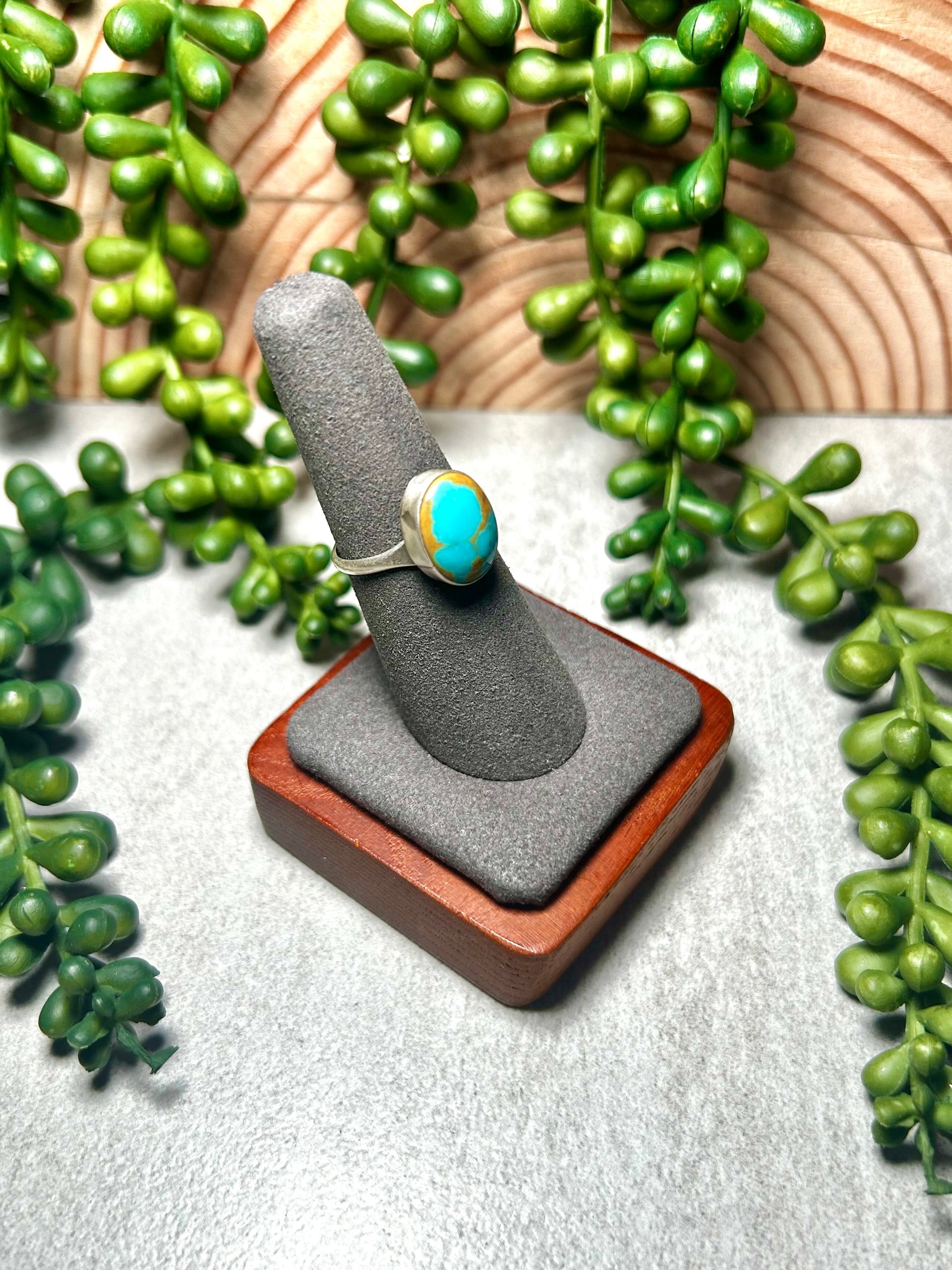 Navajo Made Kingman Turquoise & Sterling Silver Ring Size 6.75