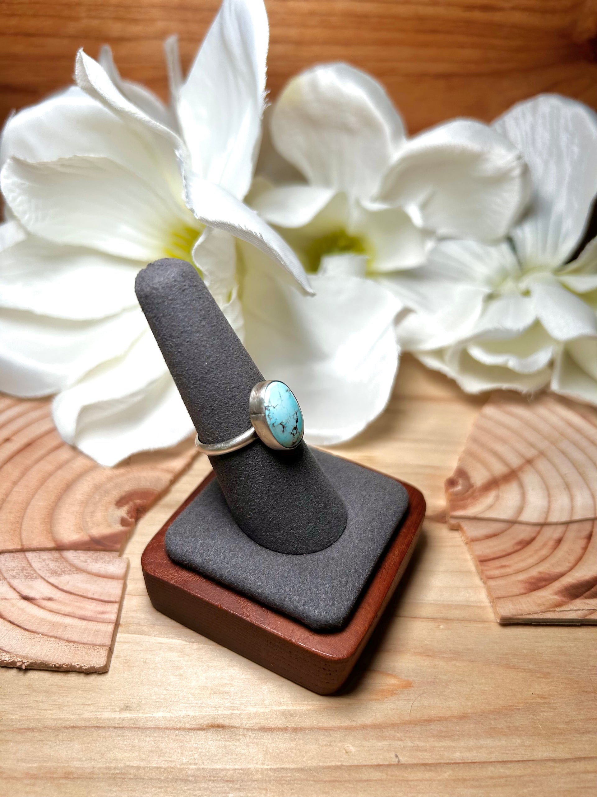 Navajo Made Golden Hill Turquoise & Sterling Silver Ring Size 7.75