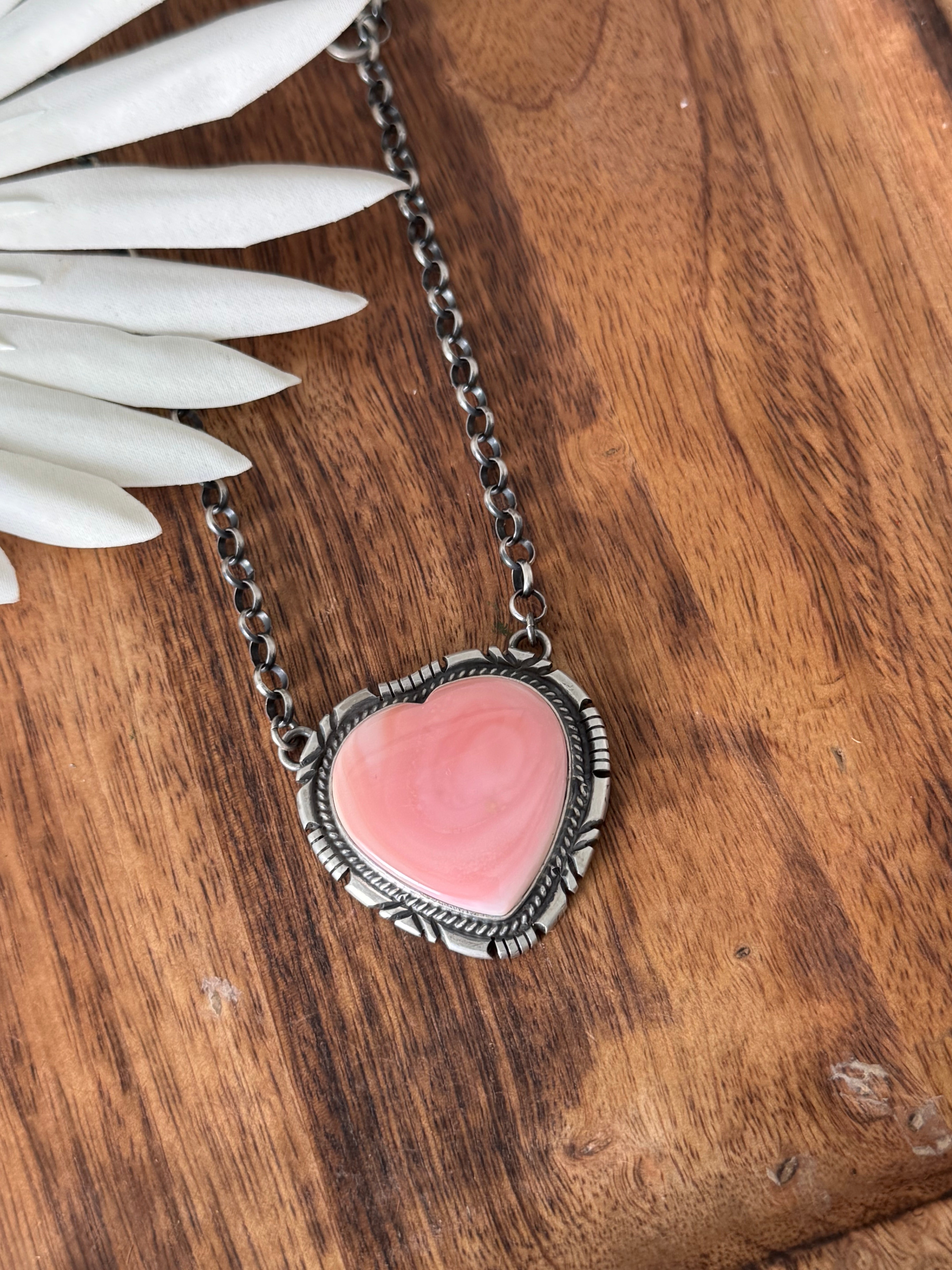 Thomas Francisco Pink Conch & Sterling Silver Heart Necklace