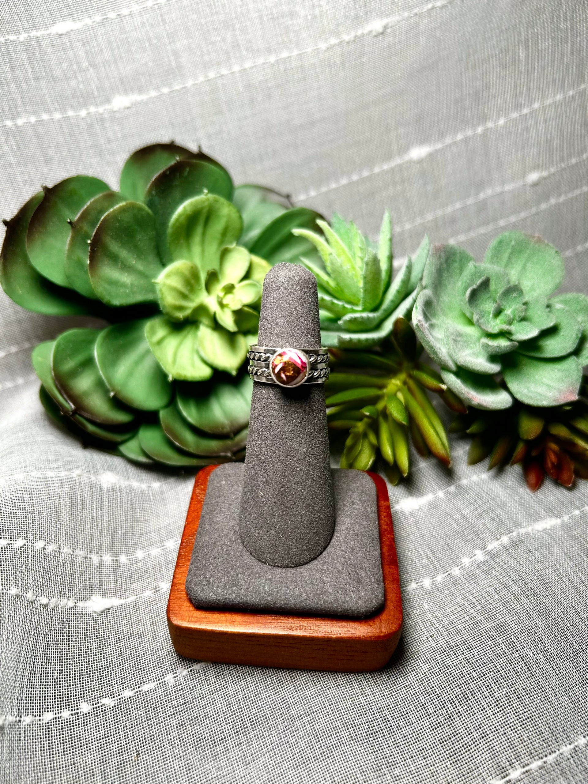 Navajo Made Mohave Turquoise & Sterling Silver Ring Size 4.75