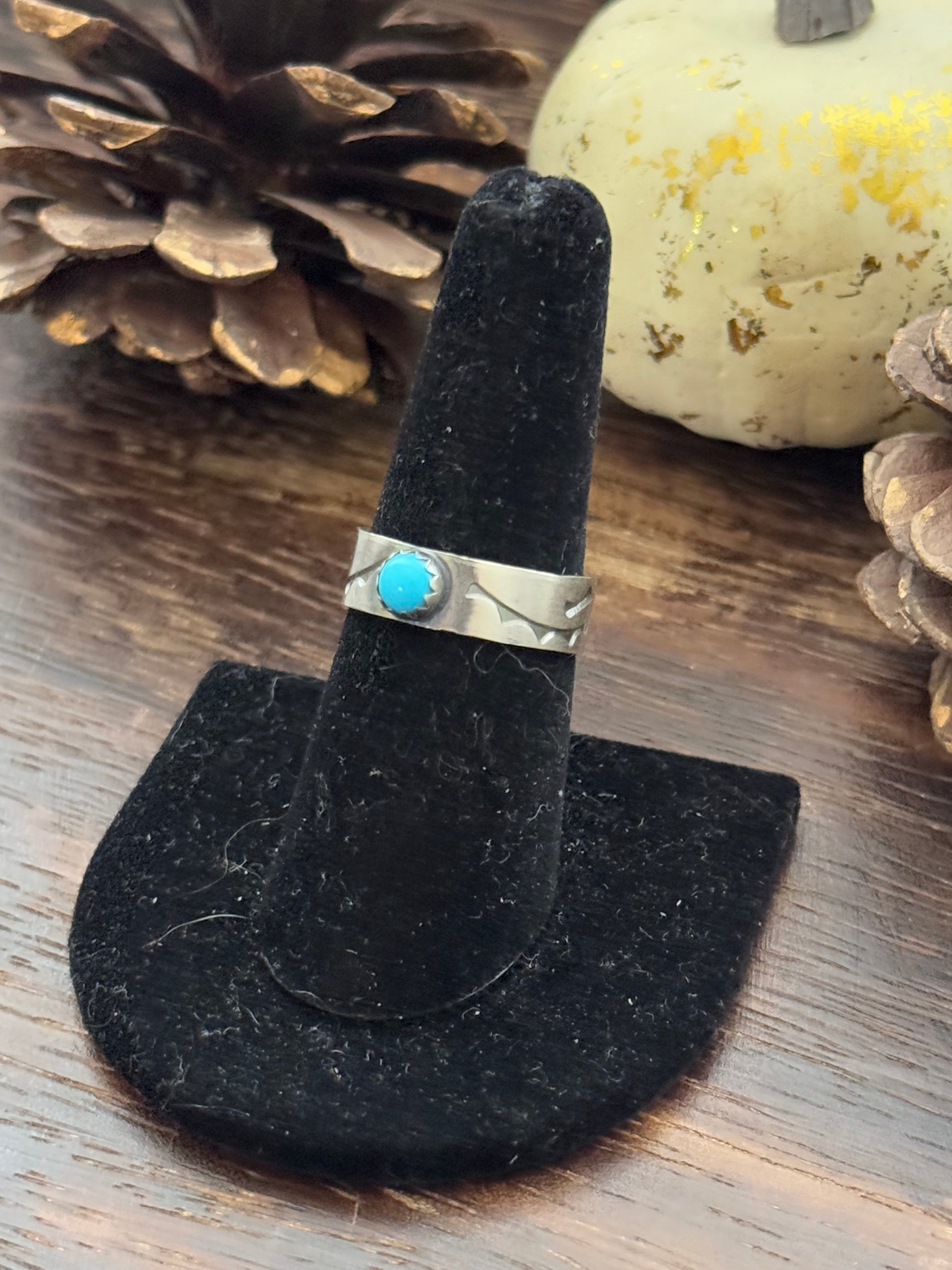 Navajo Made Kingman Turquoise & Sterling Silver Ring