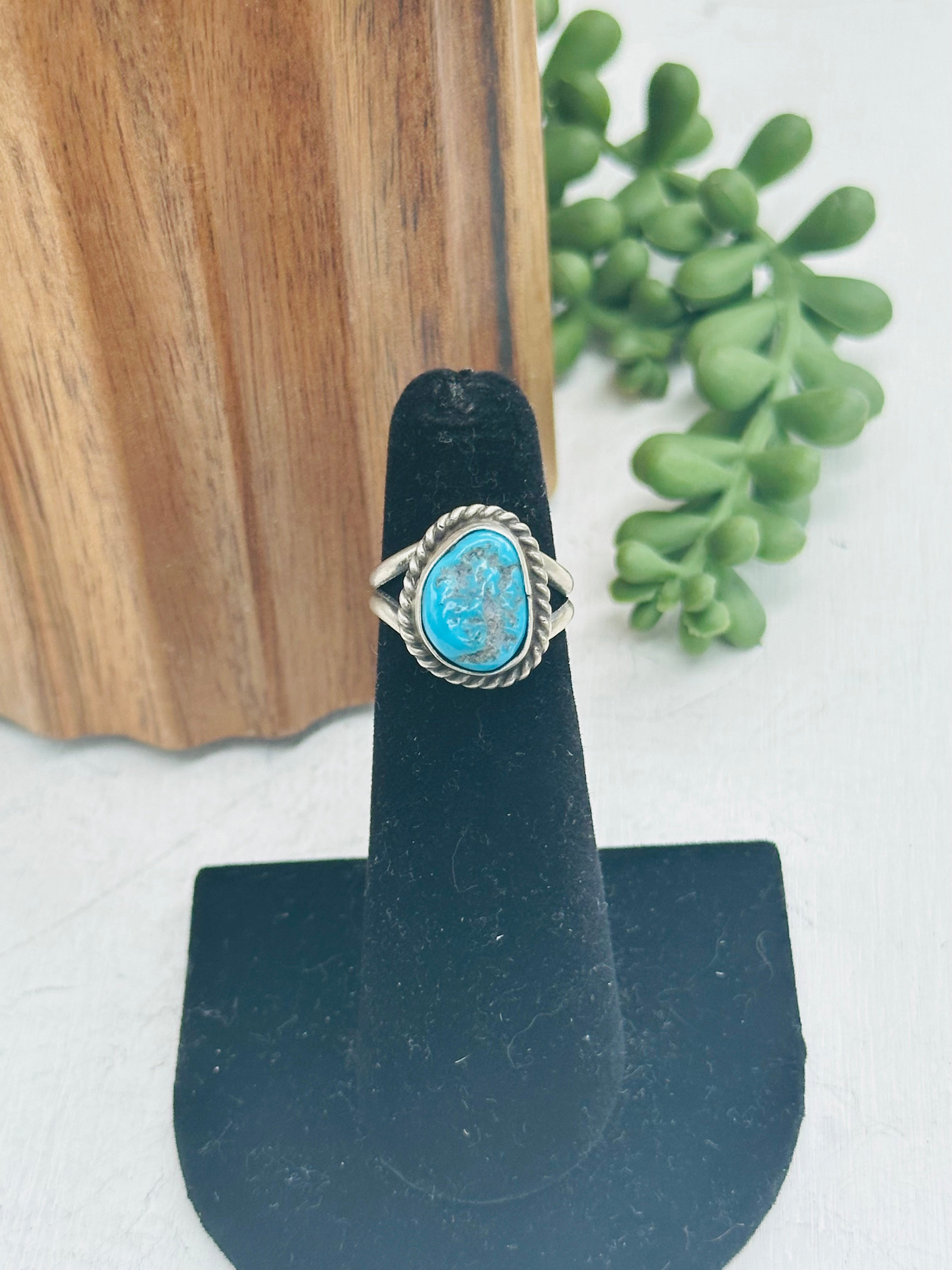 Navajo Made Kingman Turquoise & Sterling Silver Ring