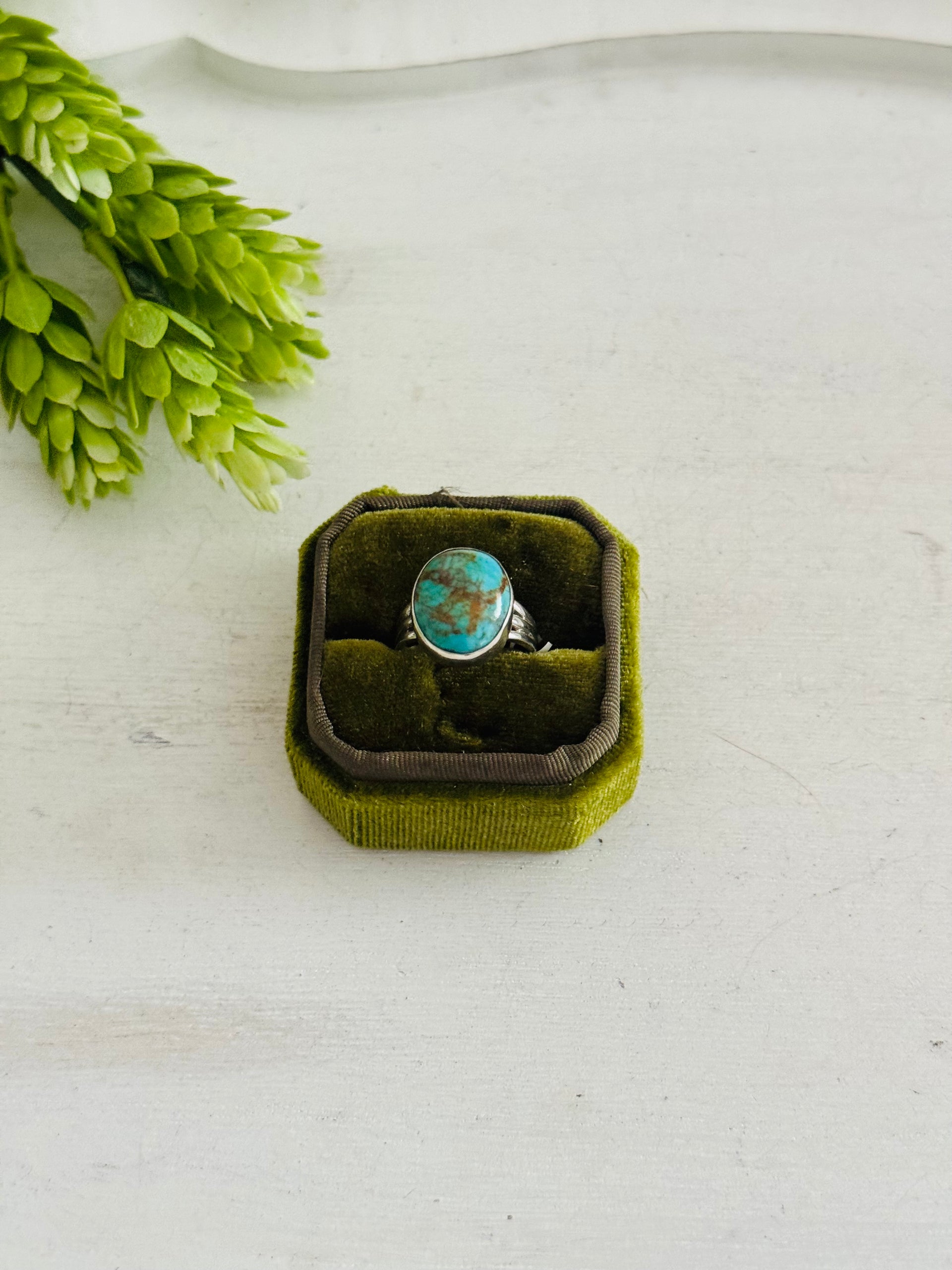 Southwest Made Kingman Turquoise & Sterling Sliver Ring Size 7.75