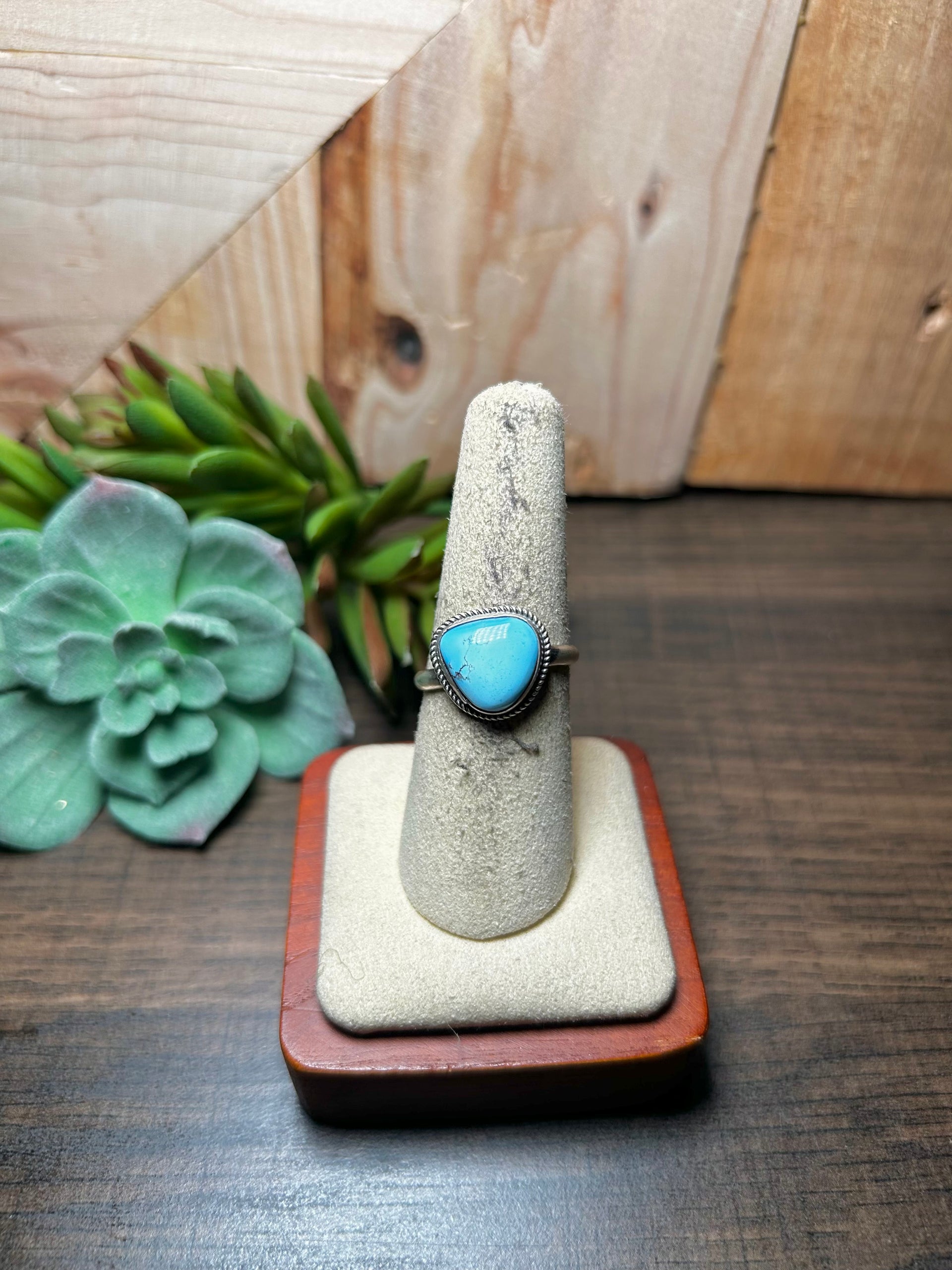 Navajo Made Golden Turquoise & Sterling Silver Ring Size 8