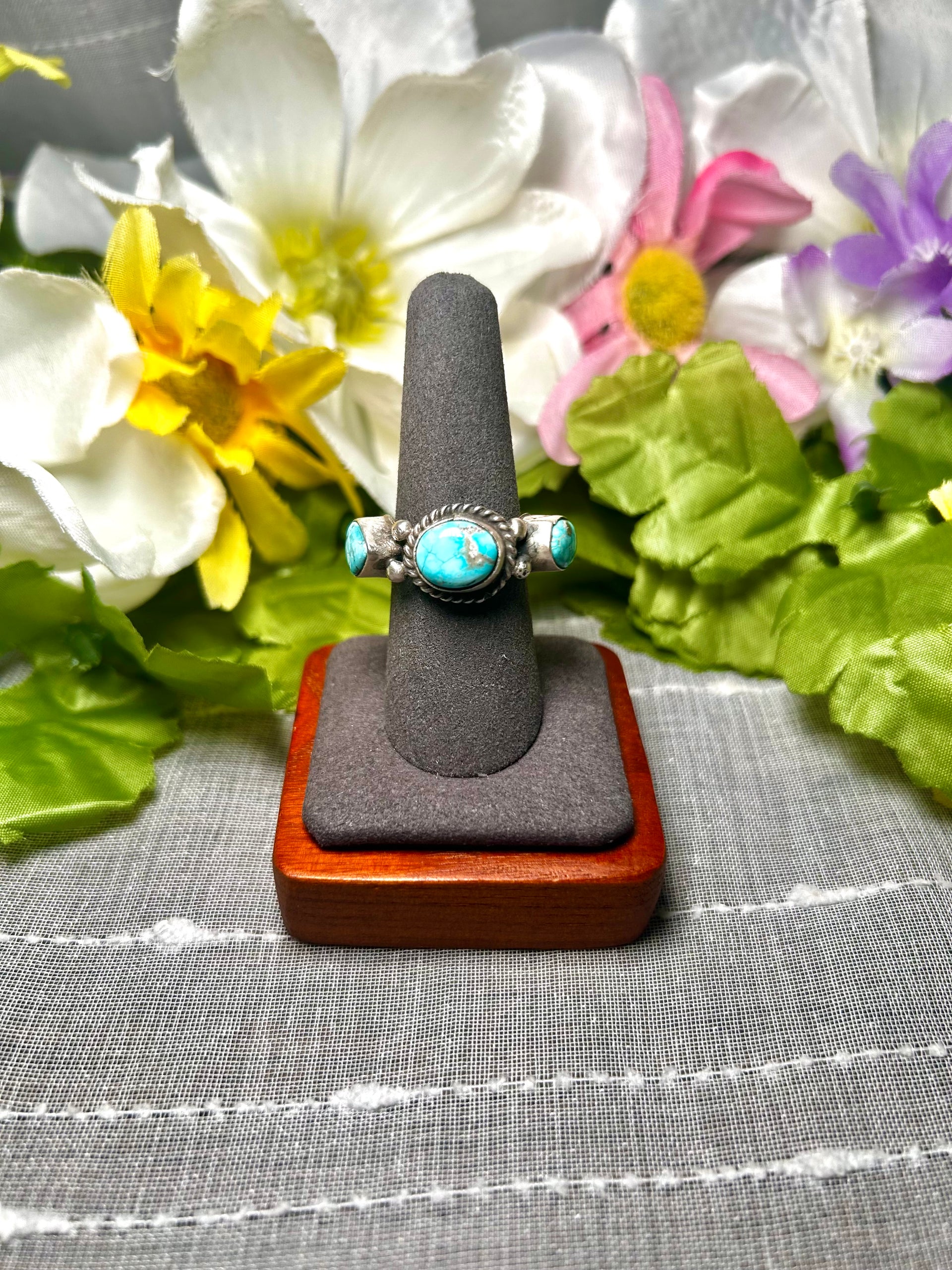 Navajo Made White Water Turquoise & Sterling Silver Ring Size 8