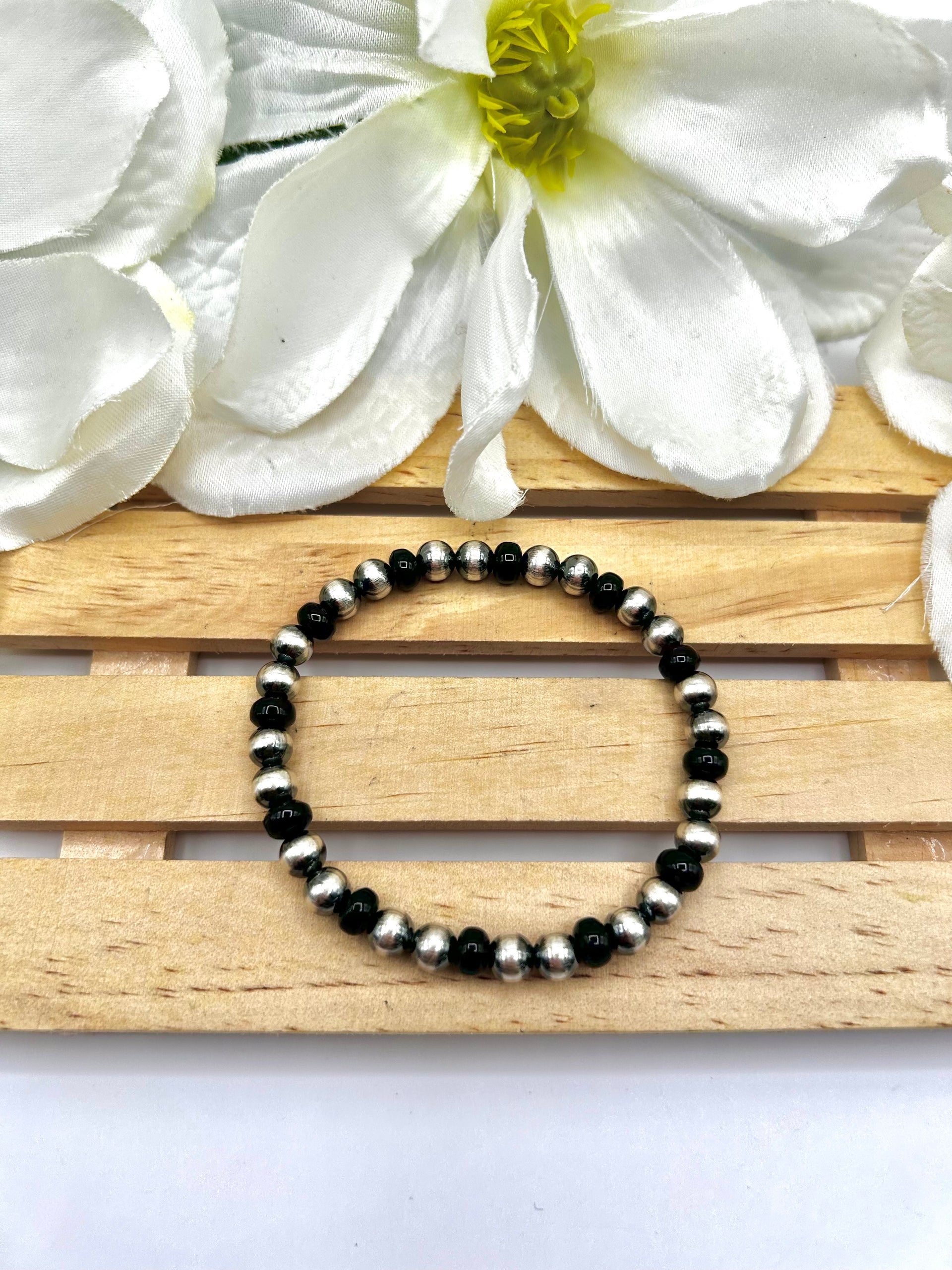 Navajo Made Onyx & Sterling Sliver  Strung Stretchy Bracelet