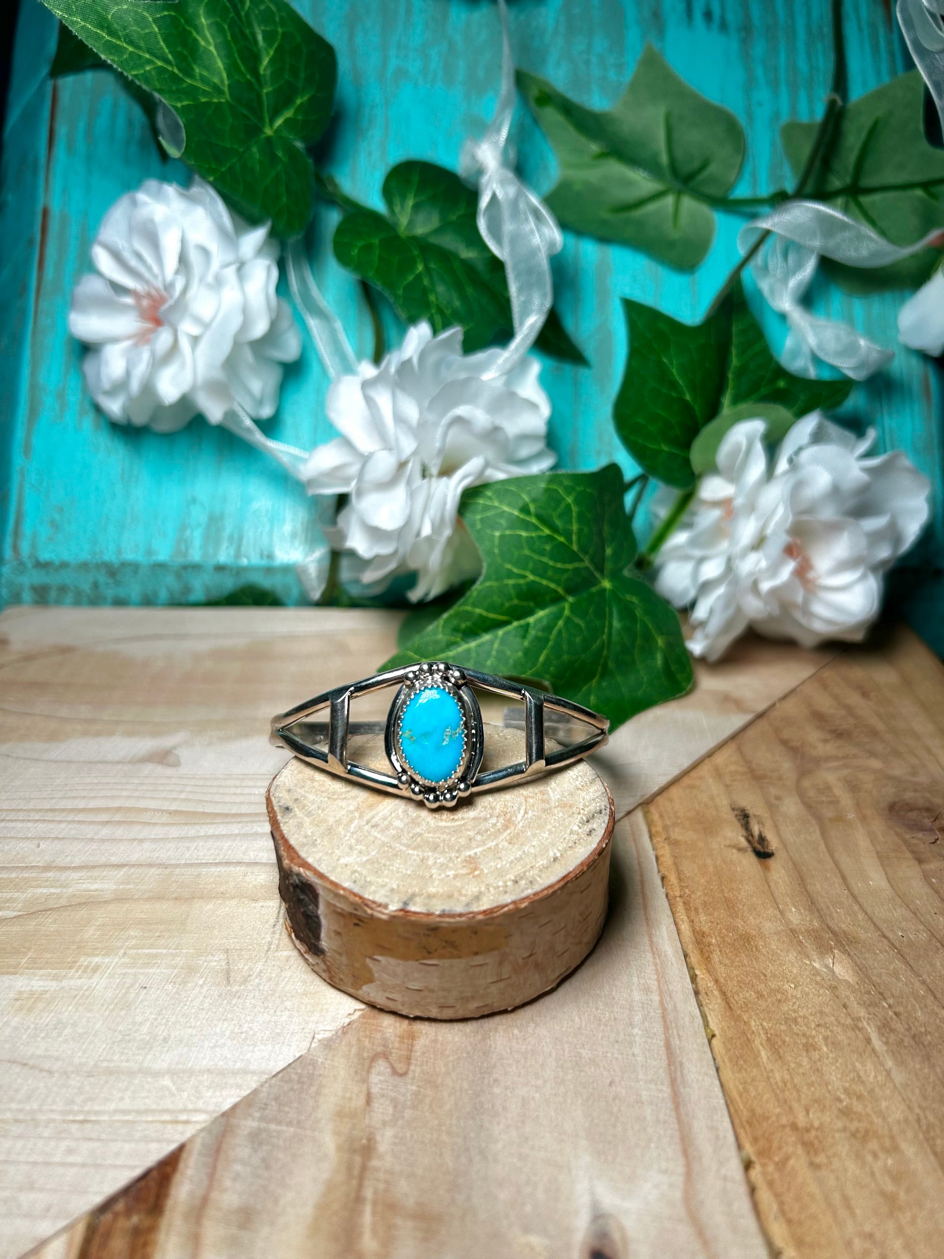 Navajo Kingman Turquoise & Sterling Silver Cuff Bracelet