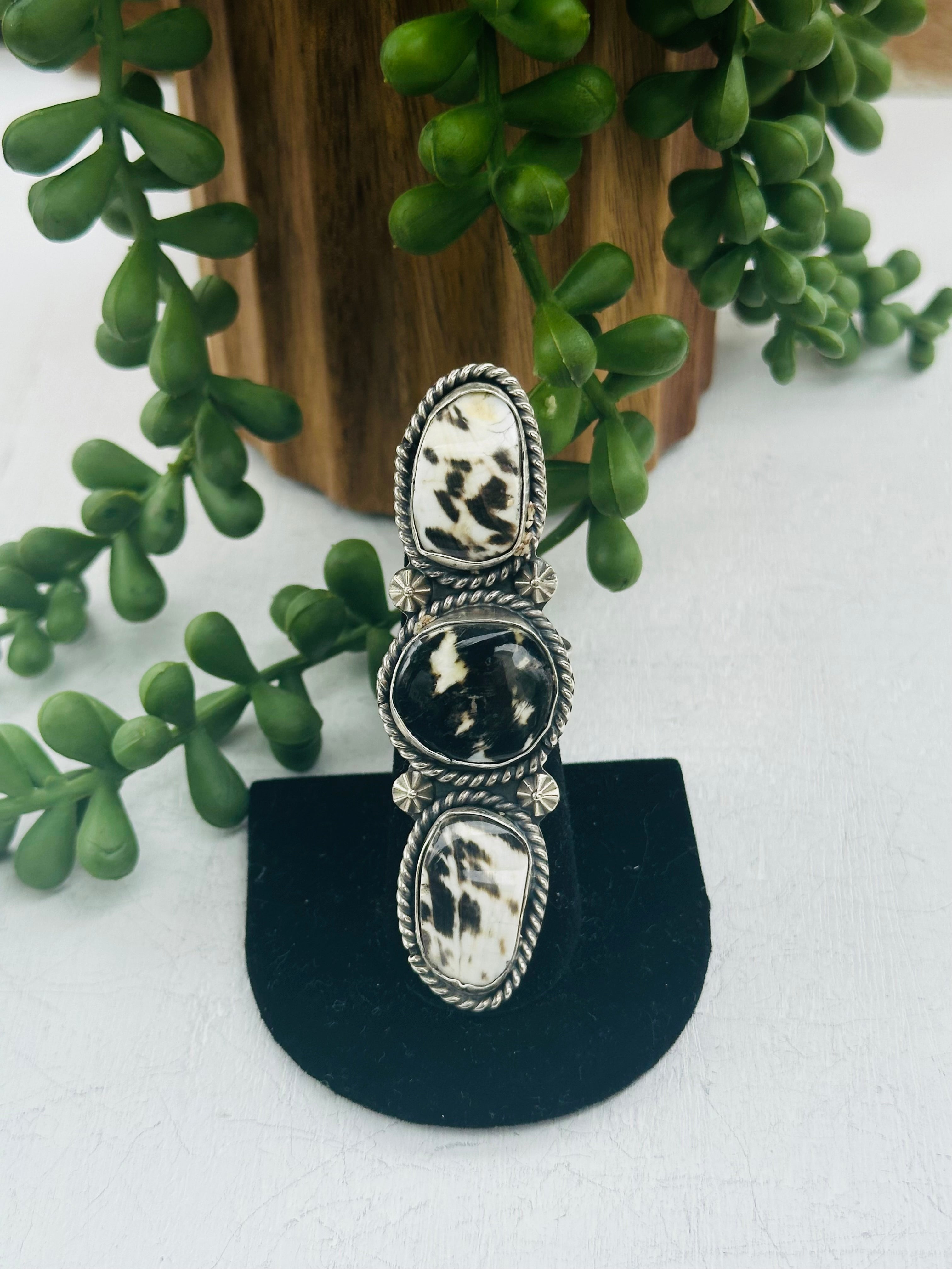 Navajo Made Lonely Pepper Shell & Sterling Silver Adjustable Ring