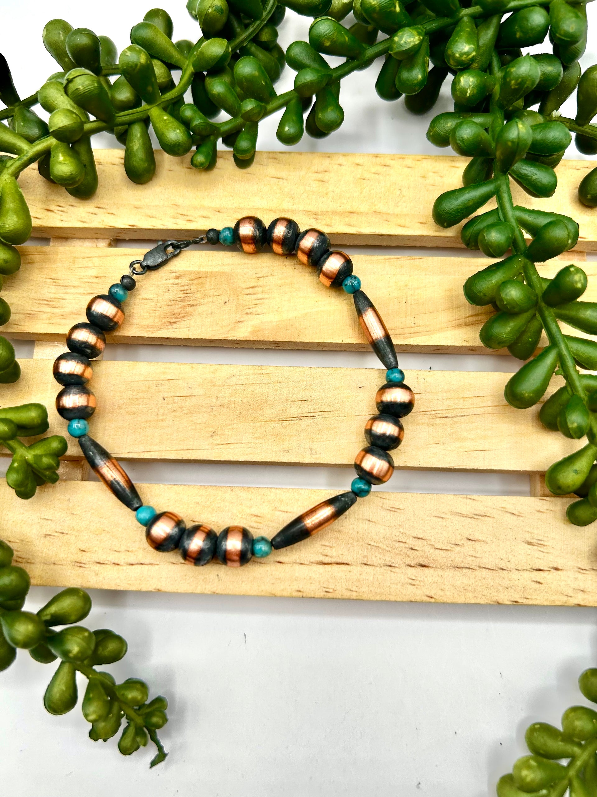 Navajo Made Strung Kingman Turquoise & Copper Link Bracelet