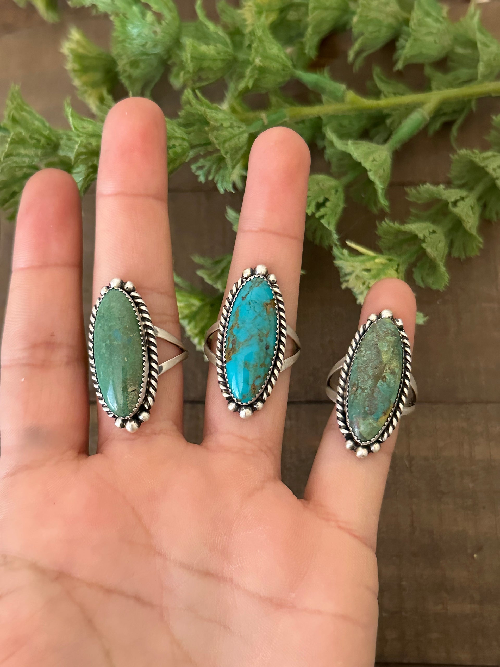 Navajo Made Kingman Turquoise & Sterling Silver Ring