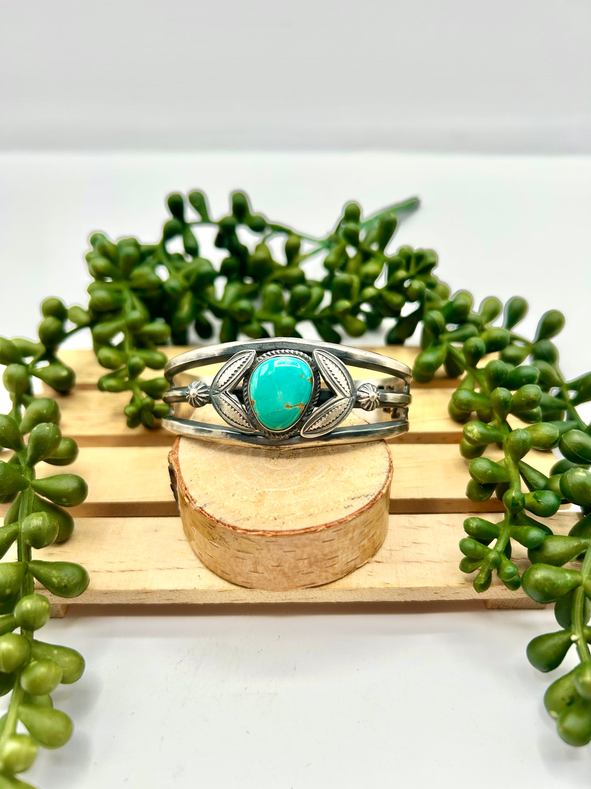 Navajo Made Kingman Turquoise & Sterling Silver Cuff Bracelet