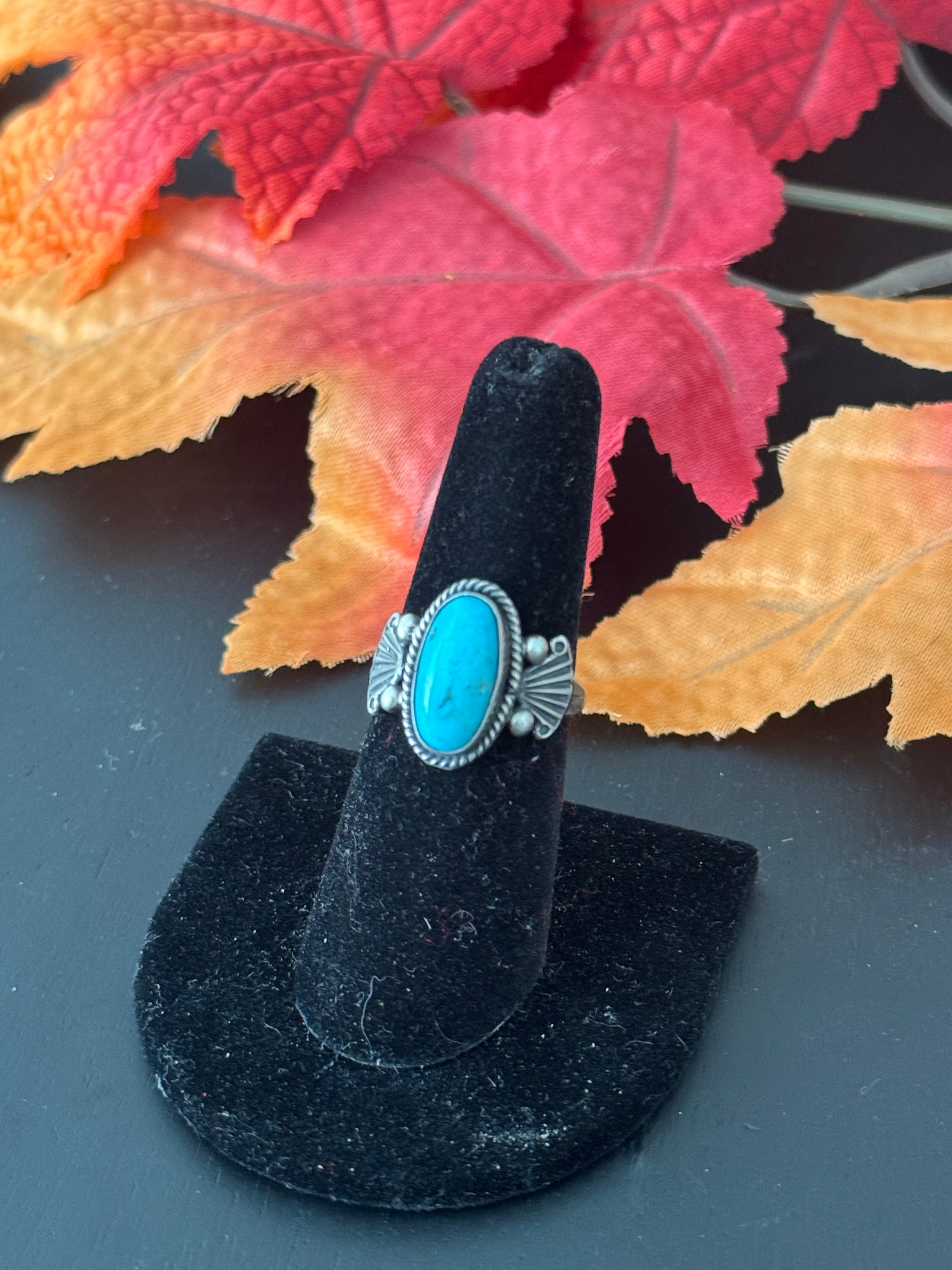 Navajo Made Kingman Turquoise & Sterling Silver Ring