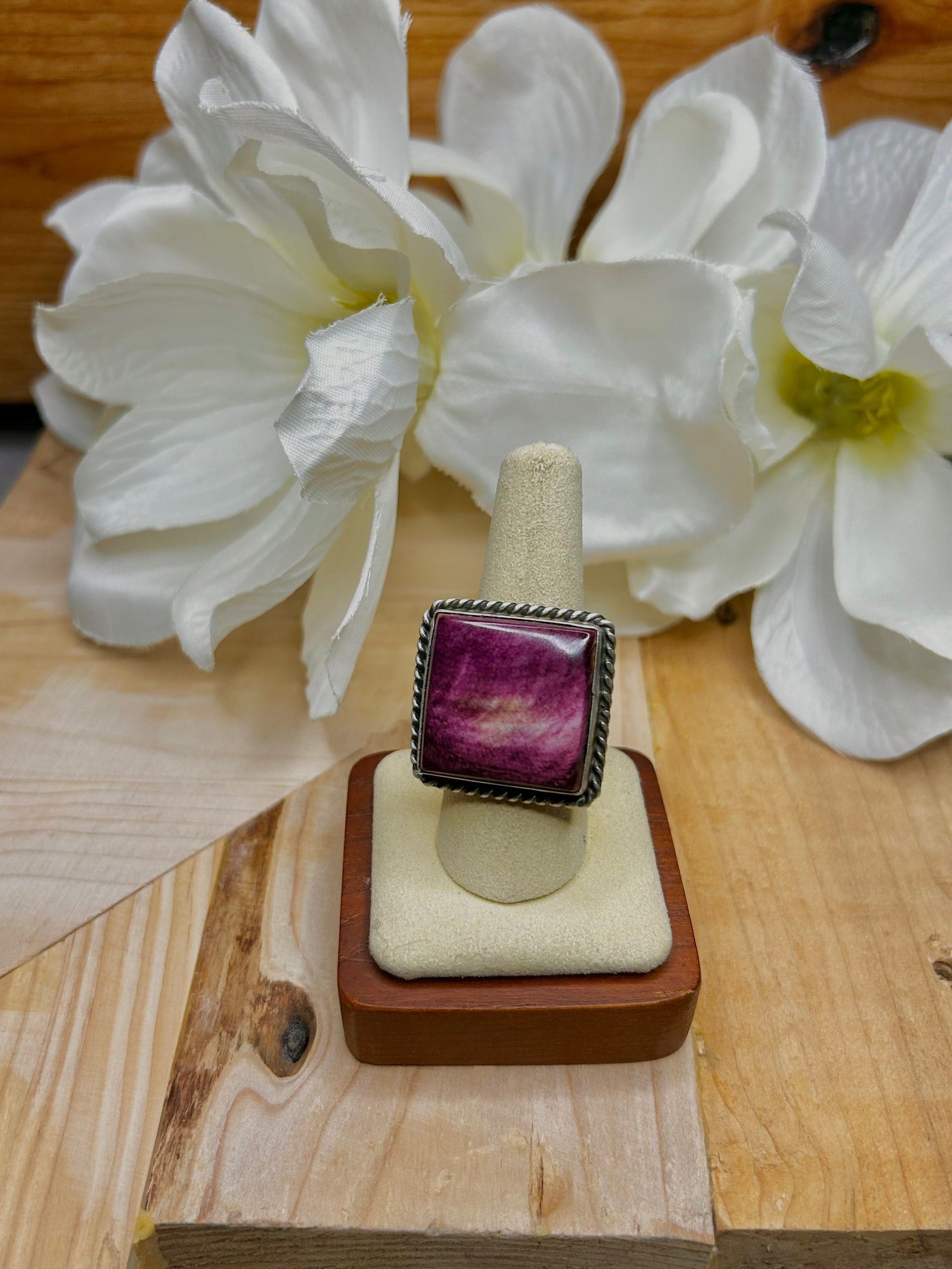 Augustine Largo Purple Spiny Oyster & Sterling Silver Cluster Adjustable Ring