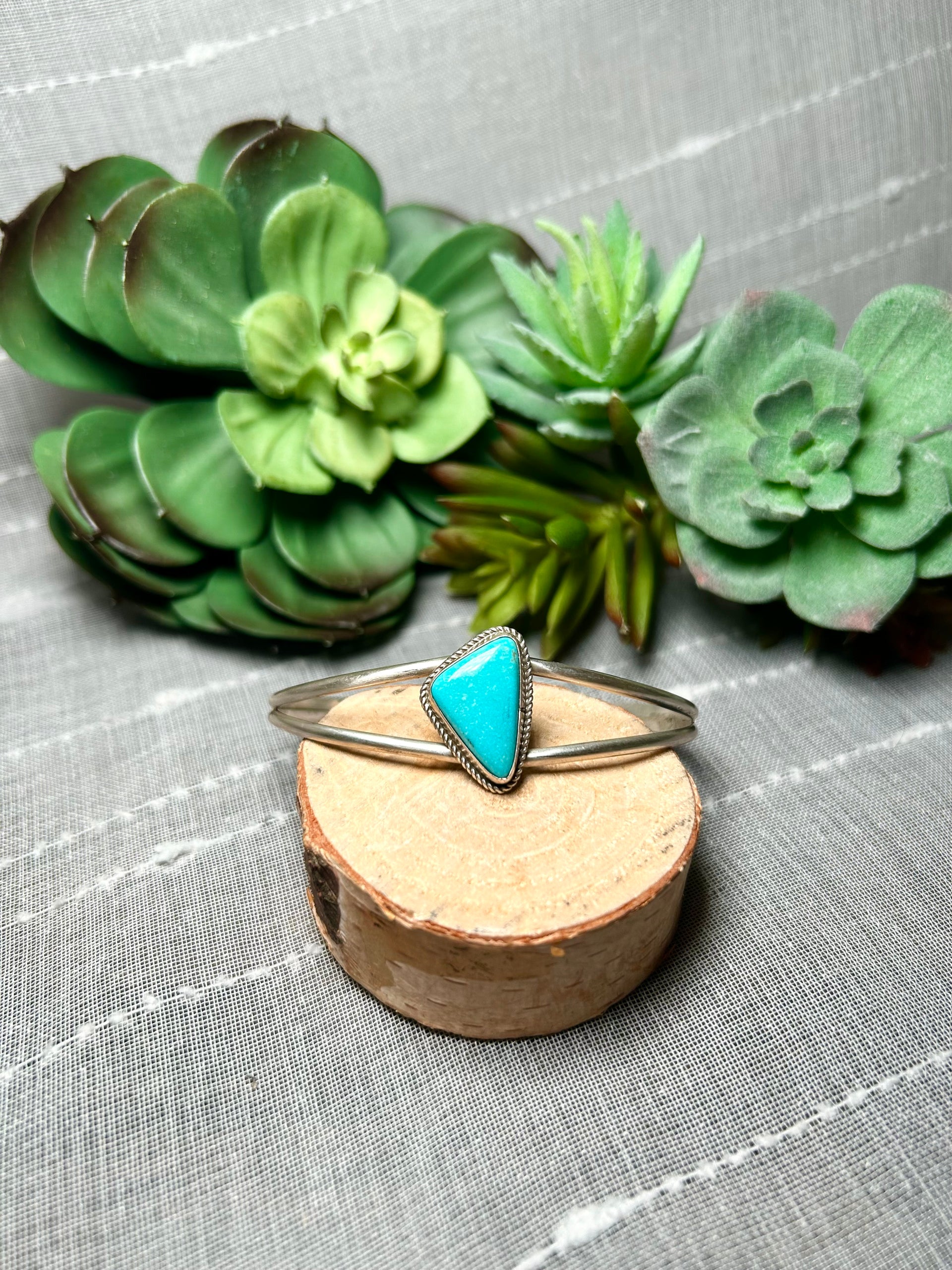 Navajo Made Kingman Turquoise & Sterling Silver Cuff Bracelet