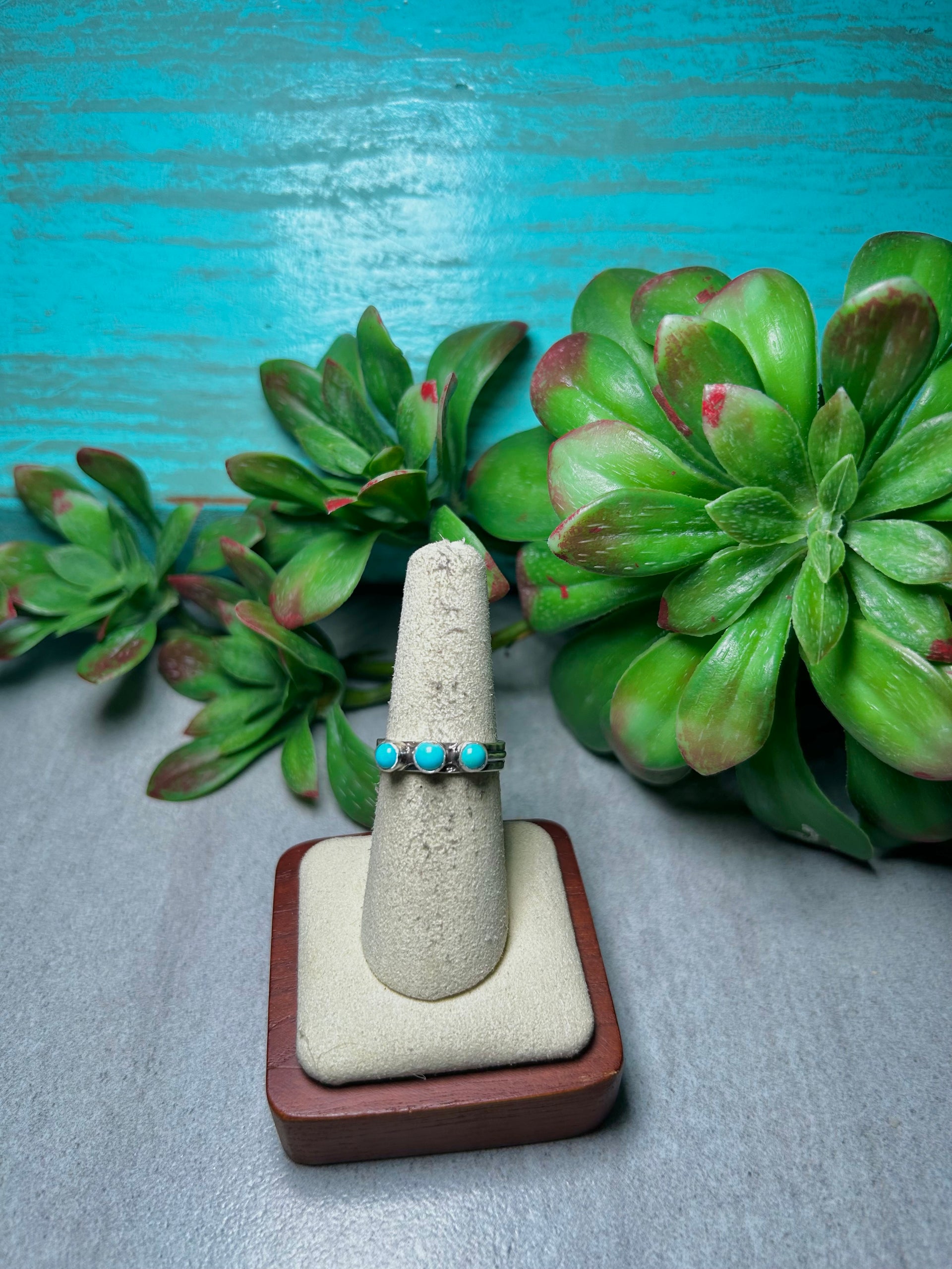 Arlene Lewis Kingman Turquoise & Sterling Silver Cluster Ring Size 7