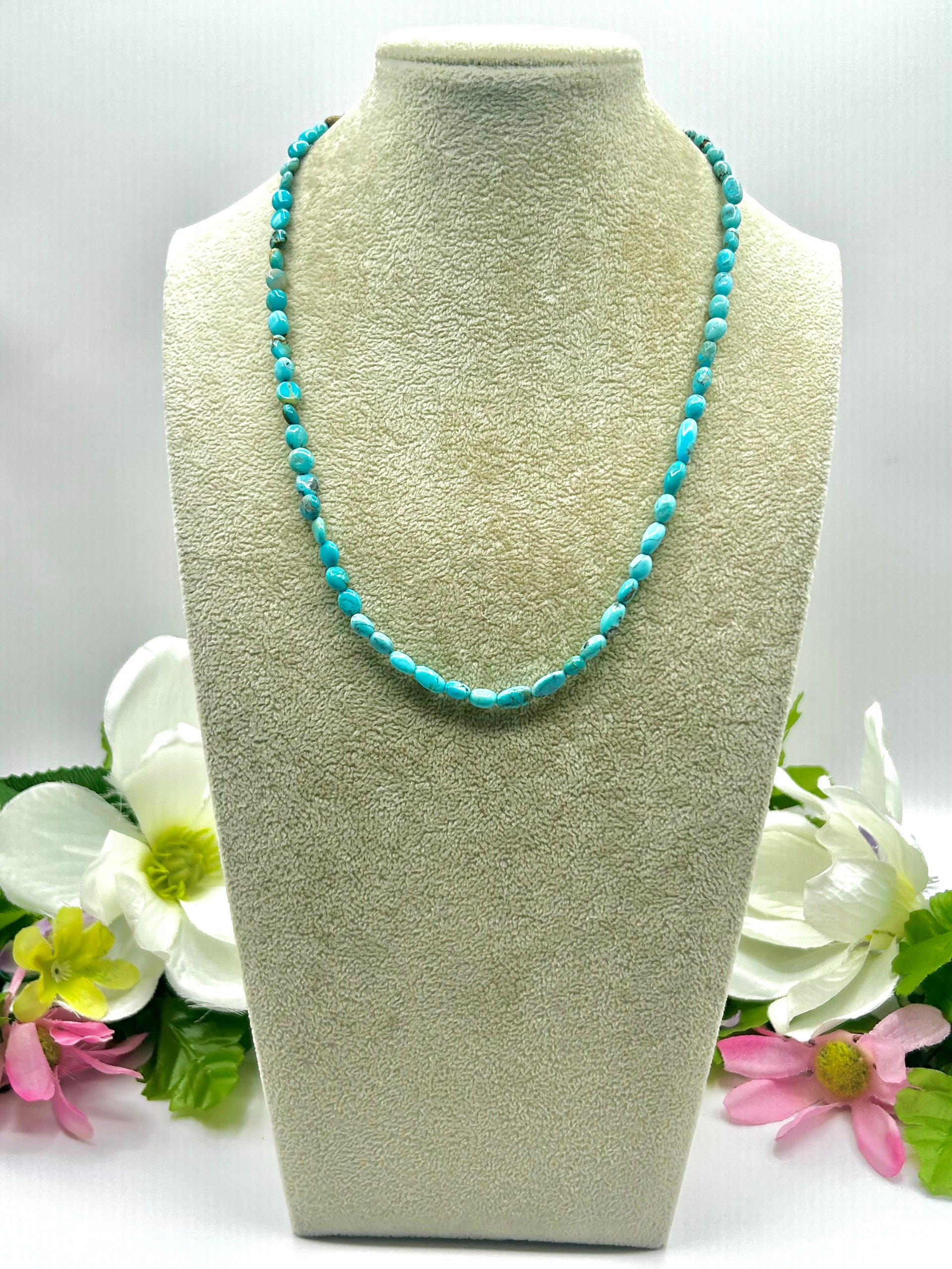 Handmade #8 Turquoise Beaded Necklace