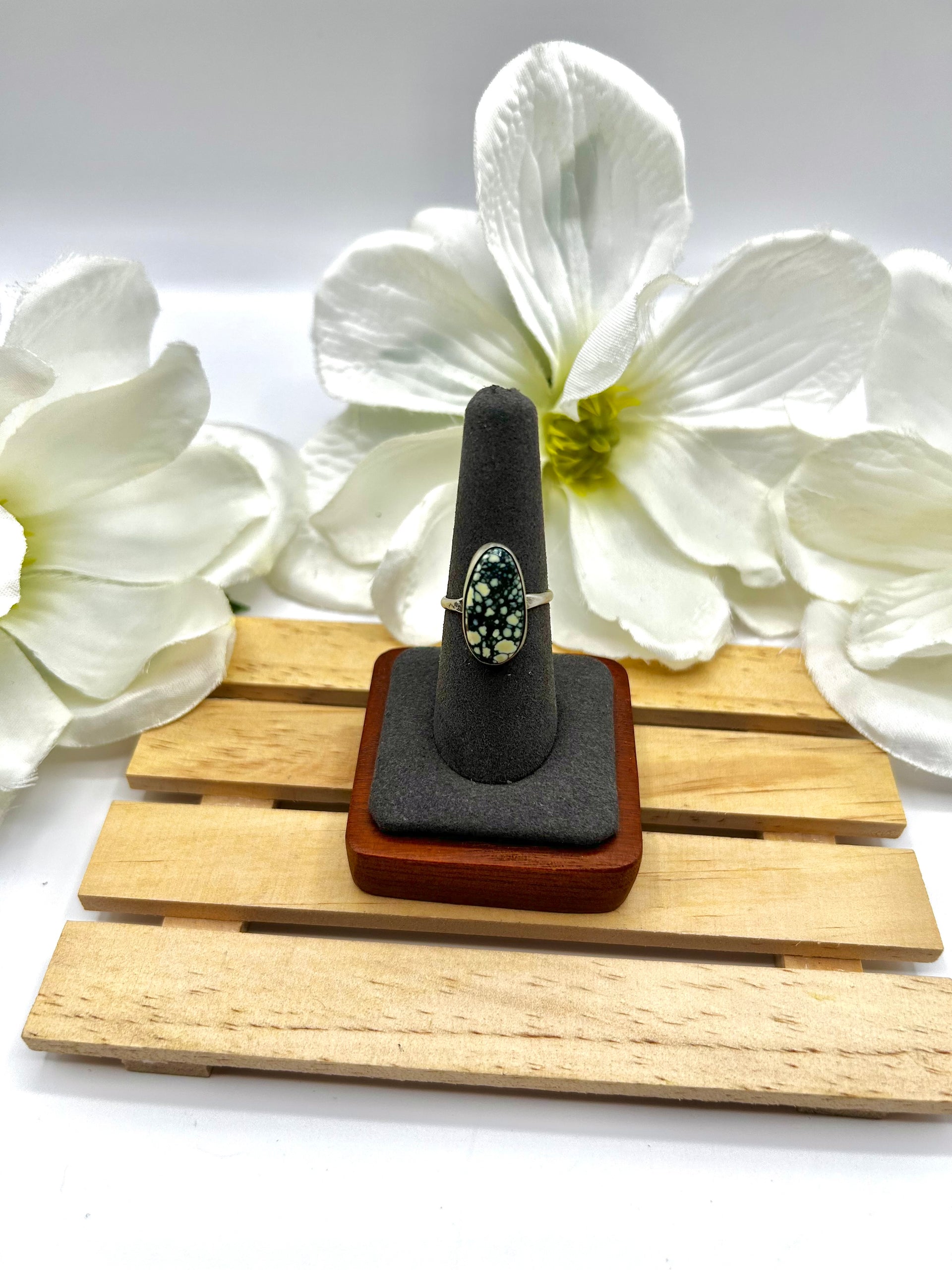 Navajo Made New Lander Variscite & Sterling Silver Ring Size 8