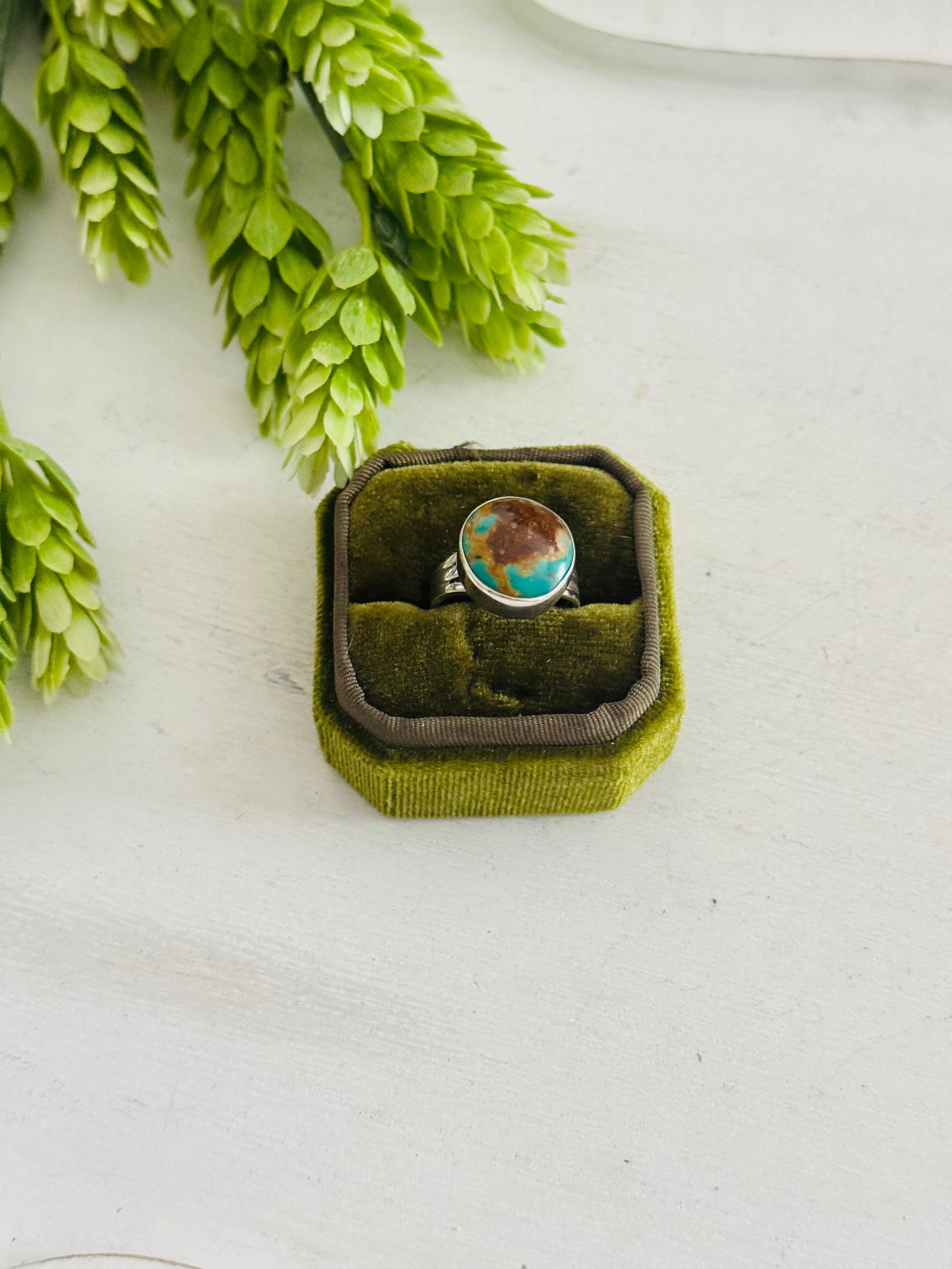 Southwest Made Kingman Turquoise & Sterling Sliver Ring Size 8.5