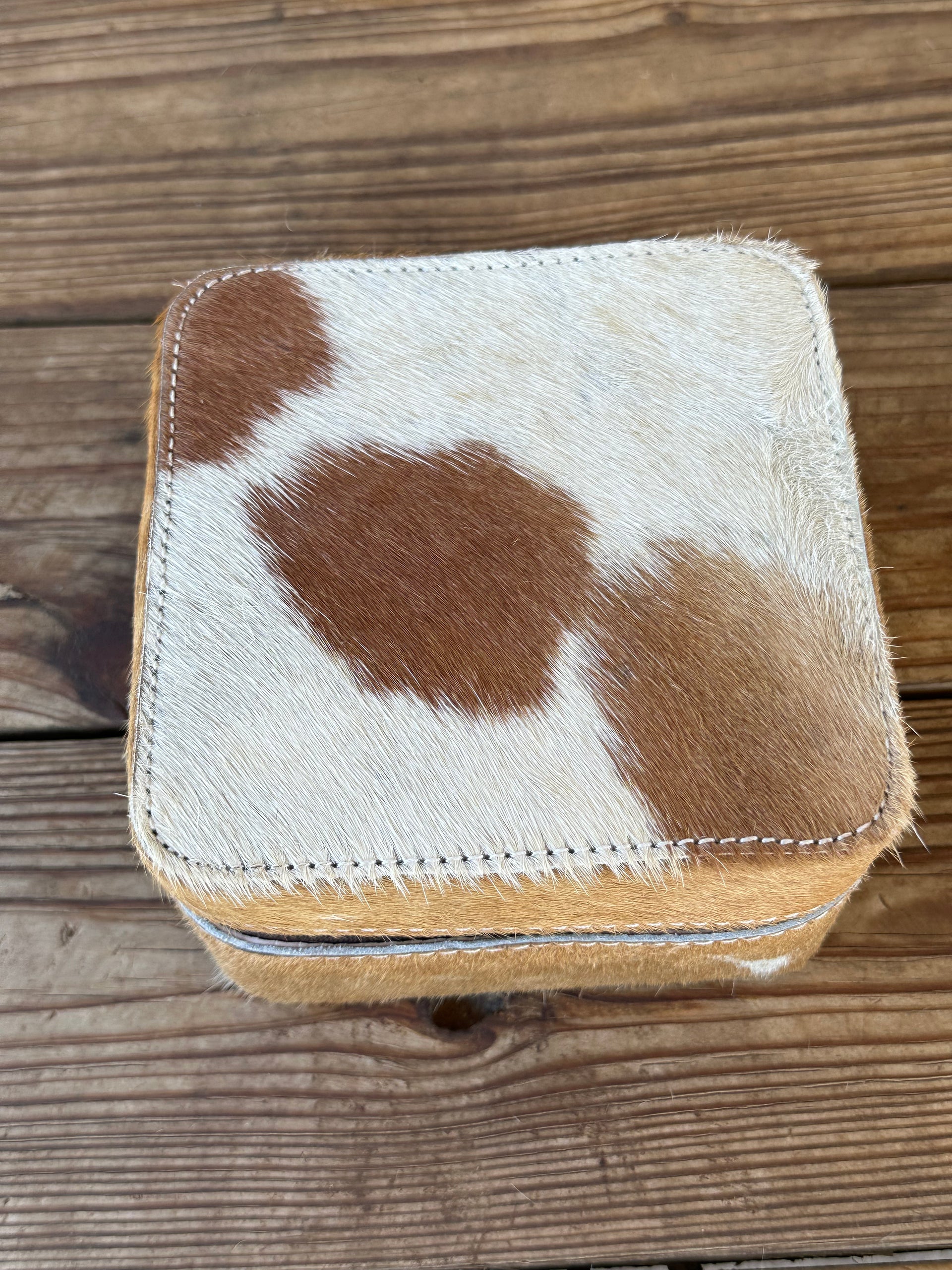Genuine Leather Cowhide Jewelry Box
