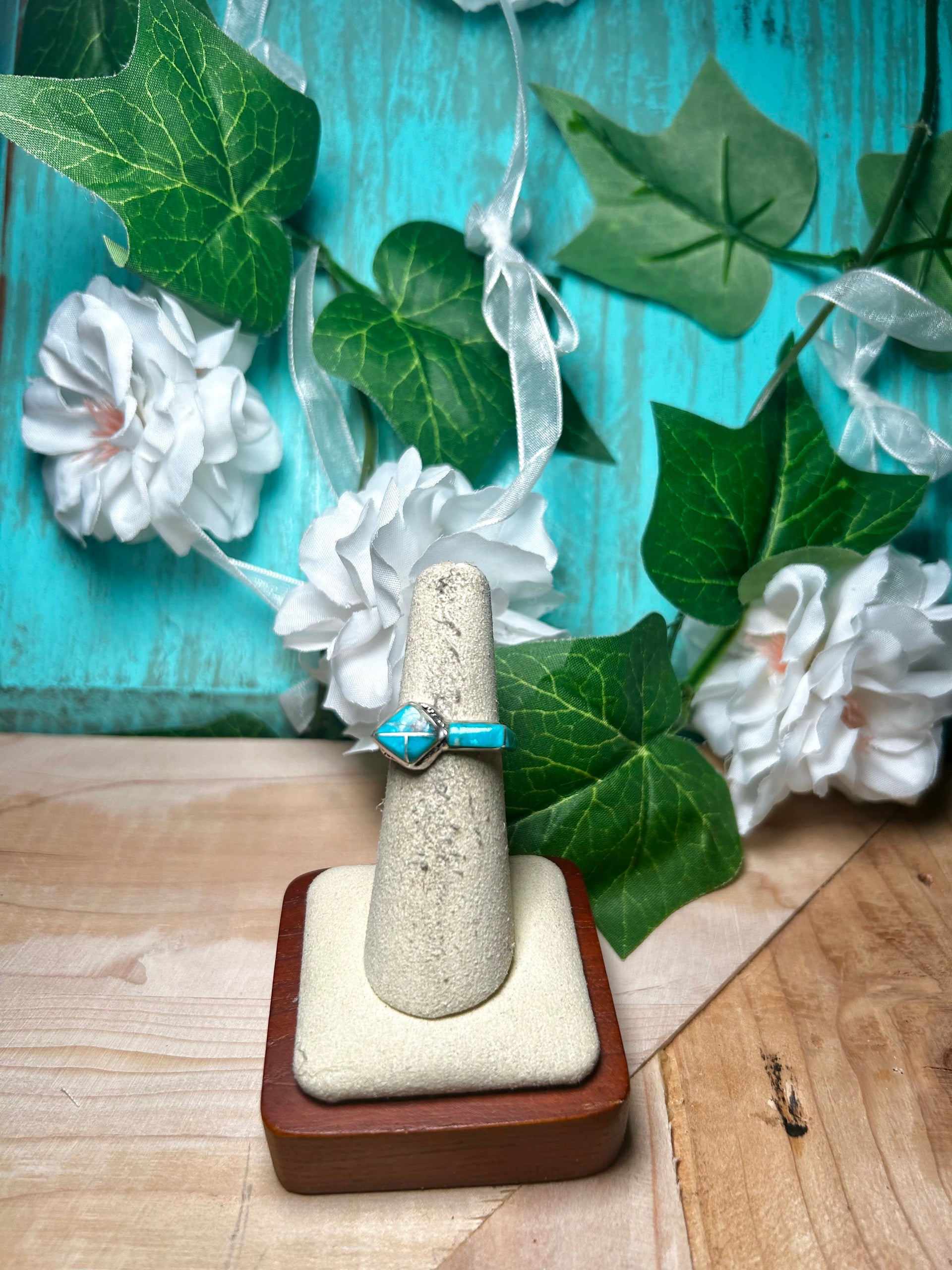 Navajo Made Kingman Turquoise & Sterling Silver Ring Size 5.5