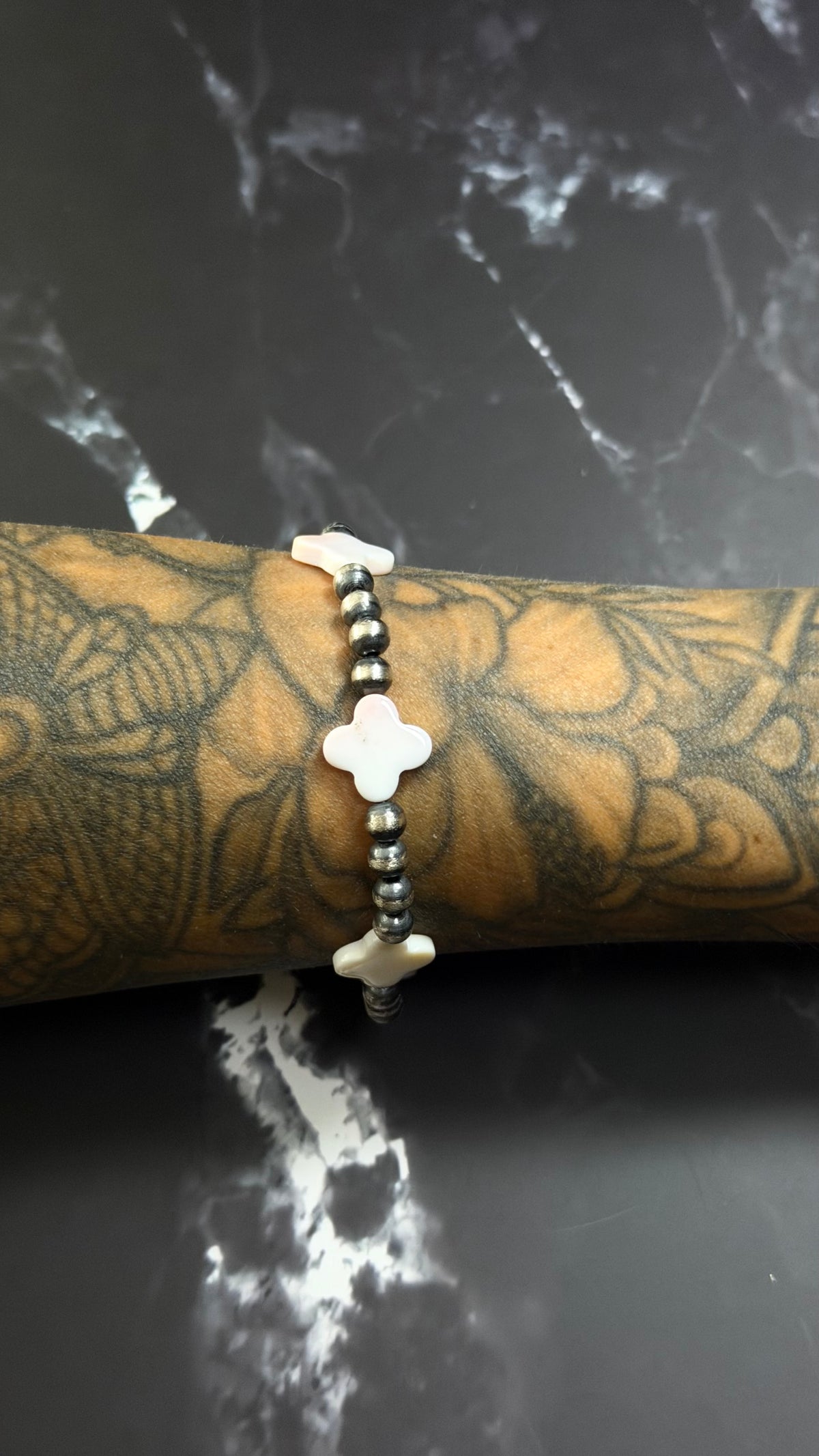 Navajo Strung Pink Conch & Sterling Silver Machine Made Pearl Beaded Stretch Bracelet