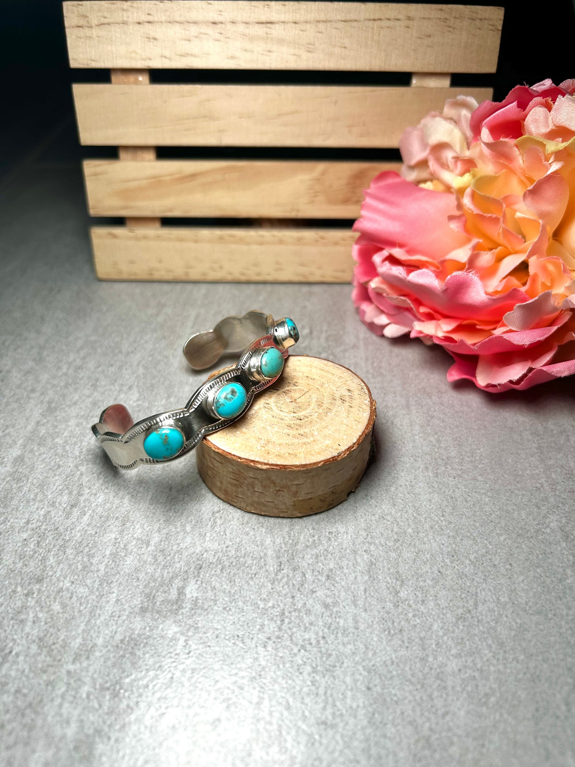 Navajo Made Kingman Turquoise & Sterling Silver Cuff Bracelet