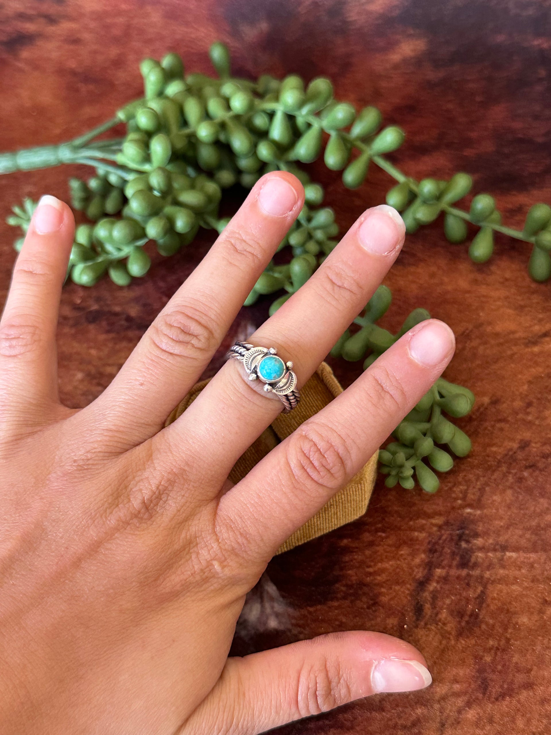 Navajo Made Kingman Turquoise & Sterling Silver Ring
