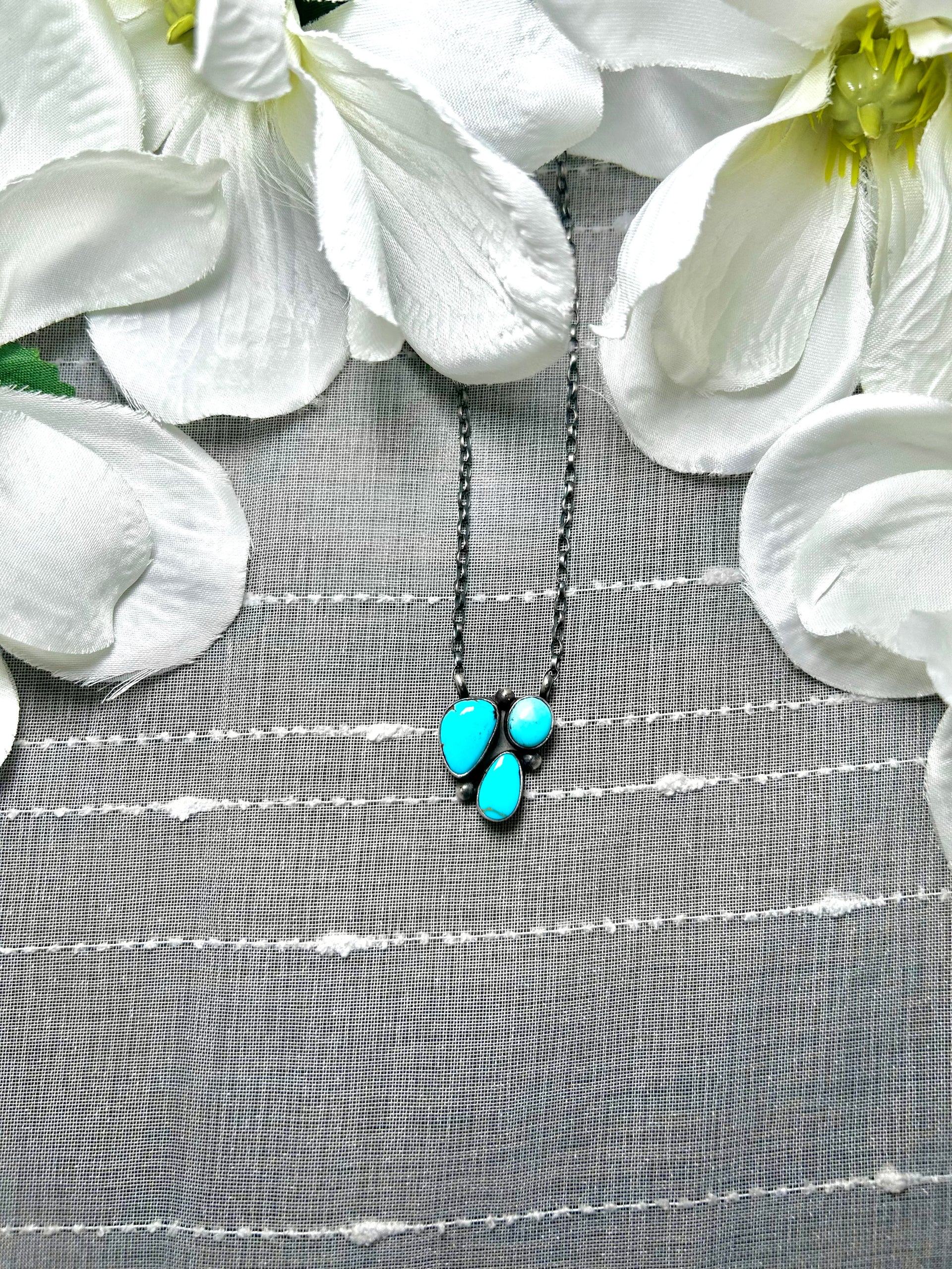 Navajo Made Kingman Turquoise & Sterling Silver Necklace