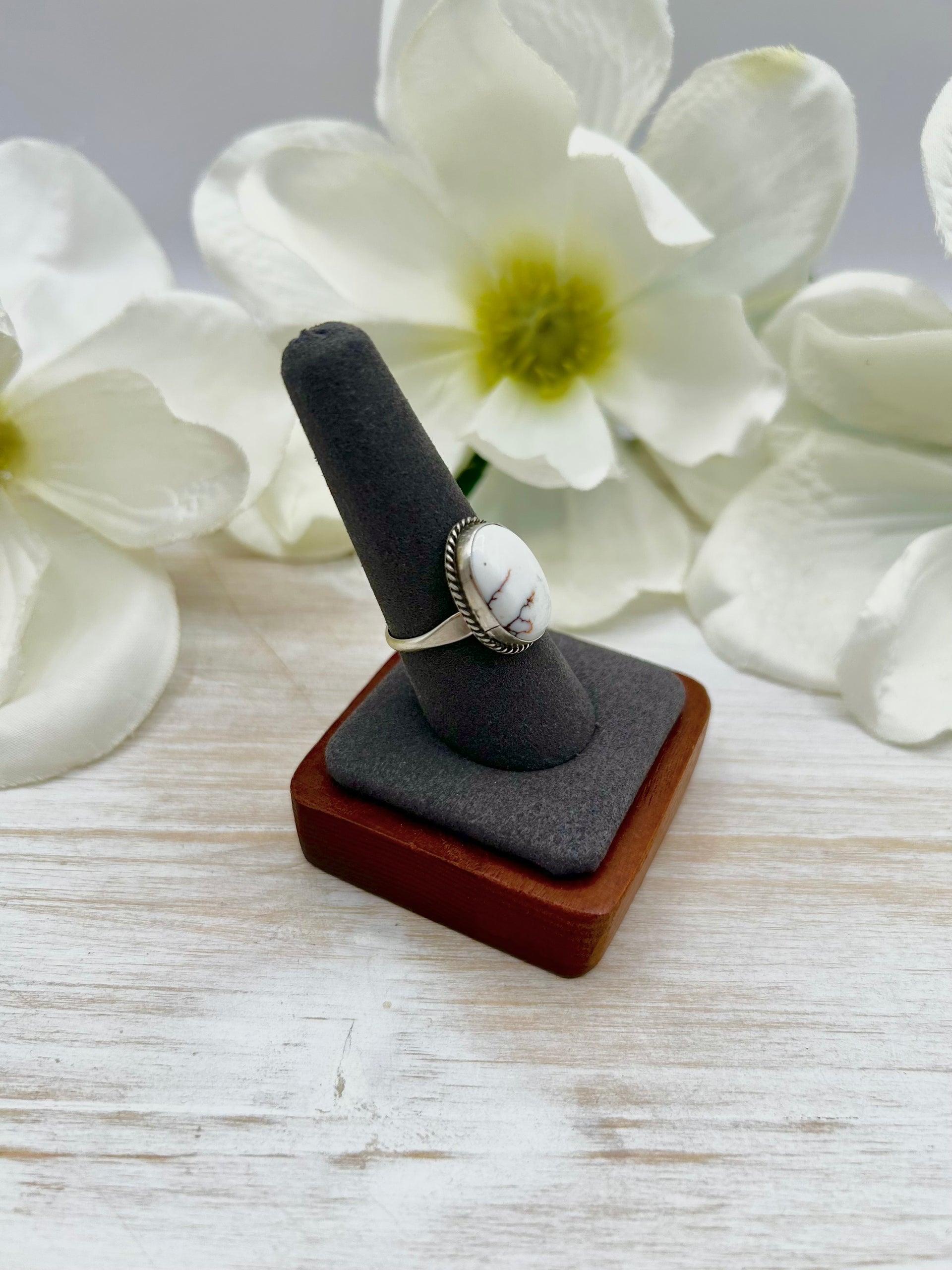 Navajo Made Wild Horse & Sterling Silver Ring Size 9.5