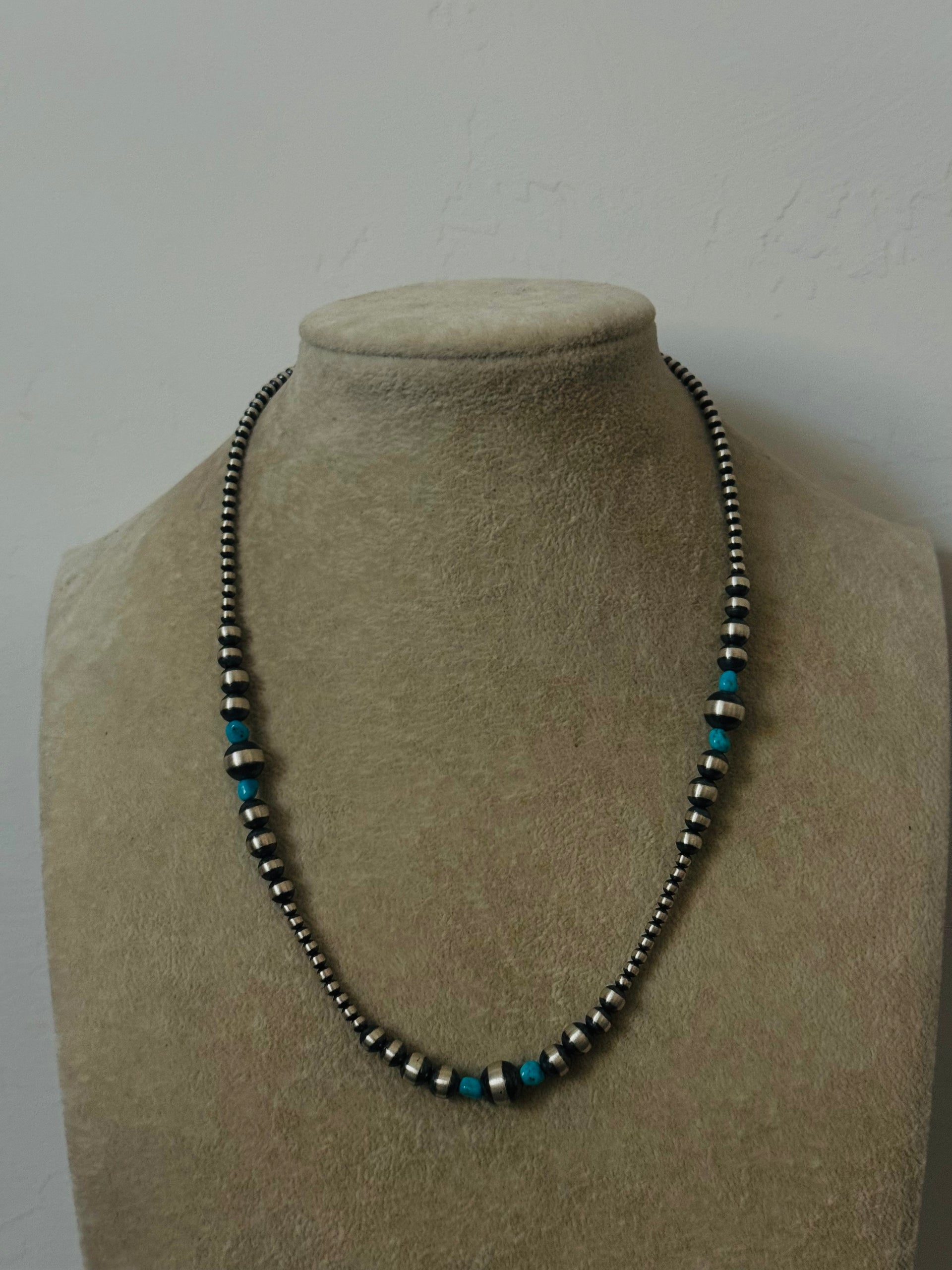 Navajo Strung Kingman Turquoise & Sterling Silver Graduated Beaded Pearl Necklace
