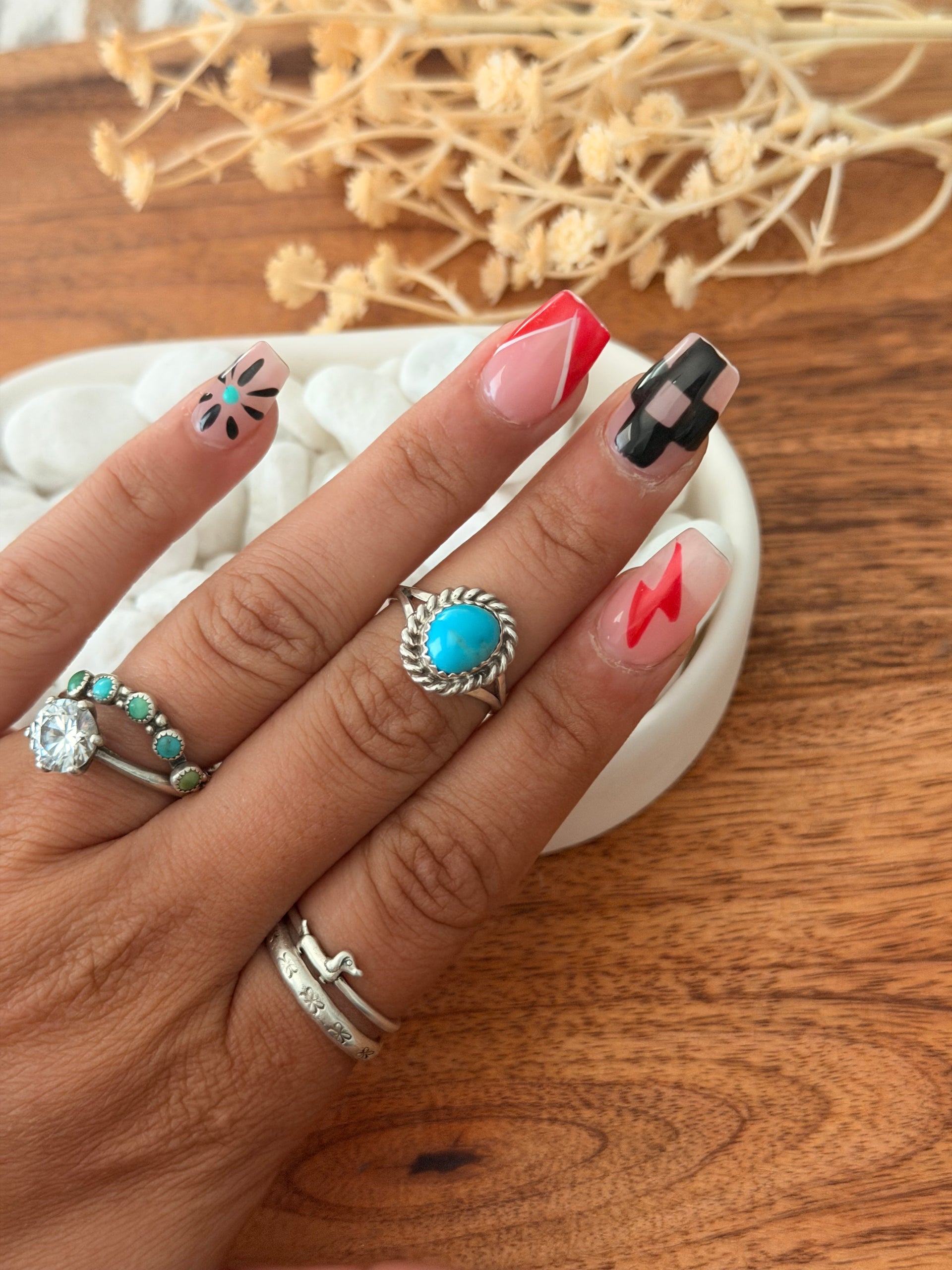 Navajo Made Kingman Turquoise & Sterling Silver Ring Size 6.75