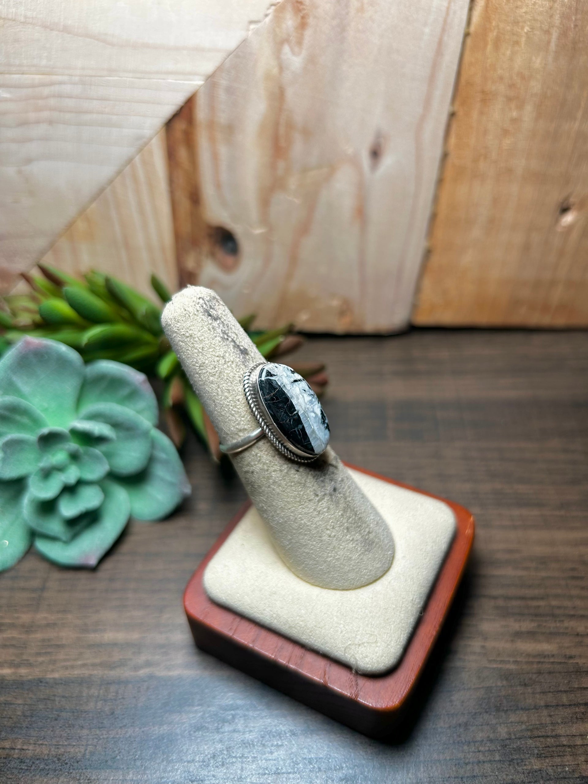 Navajo Made White Buffalo & Sterling Silver Ring Size 6