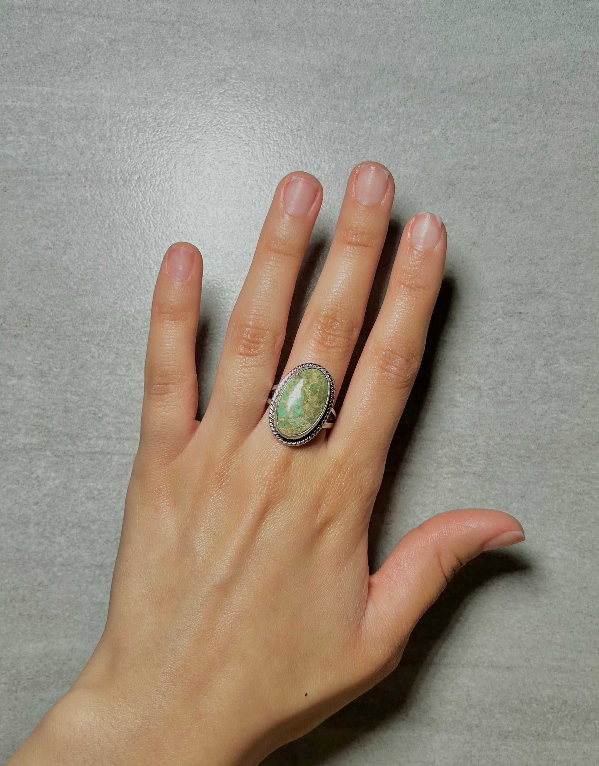 Navajo Made Kingman Turquoise & Sterling Silver Ring Size 9.25