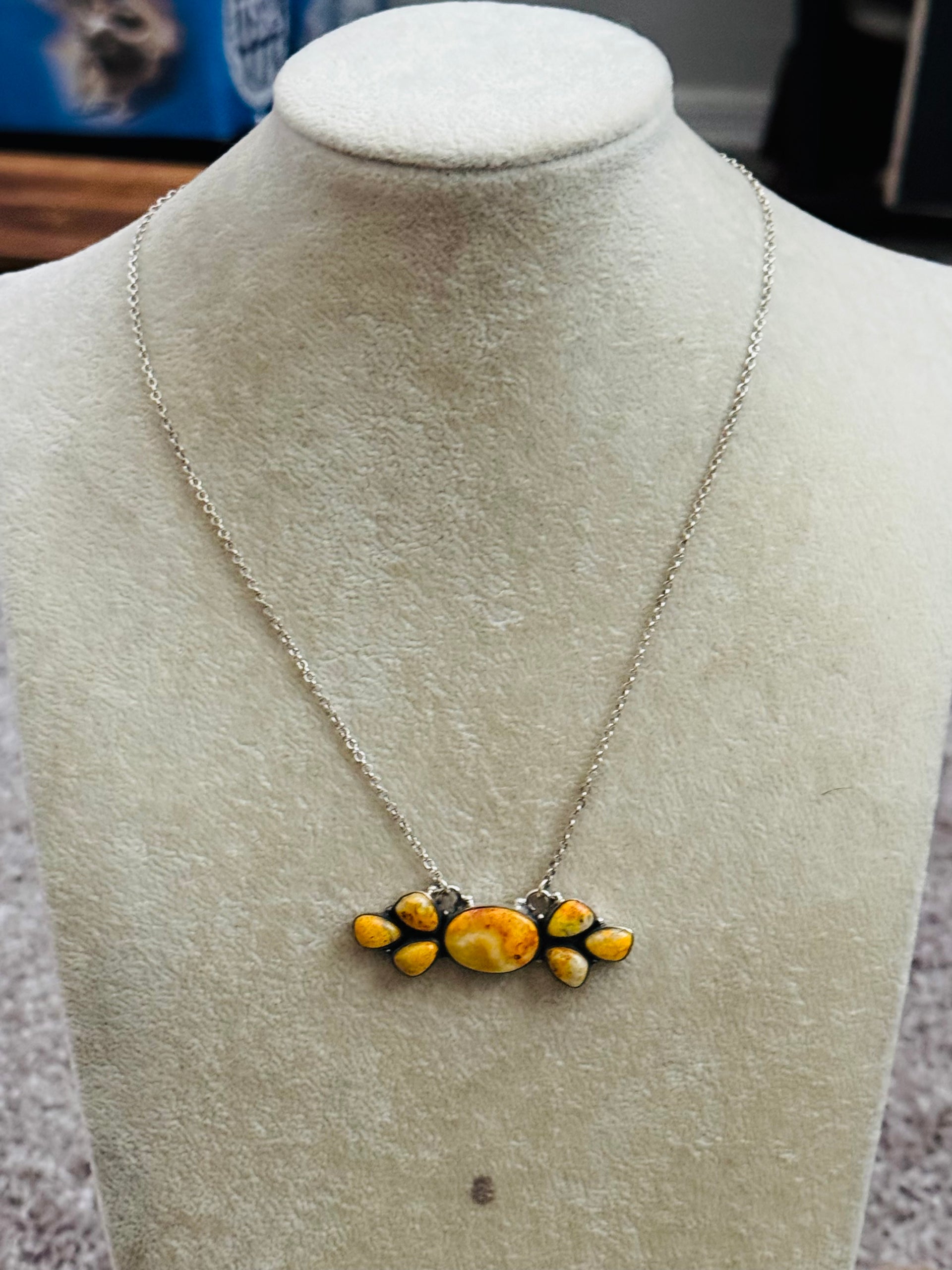 Southwest Made Bb Agate & Sterling Silver Cluster Necklace