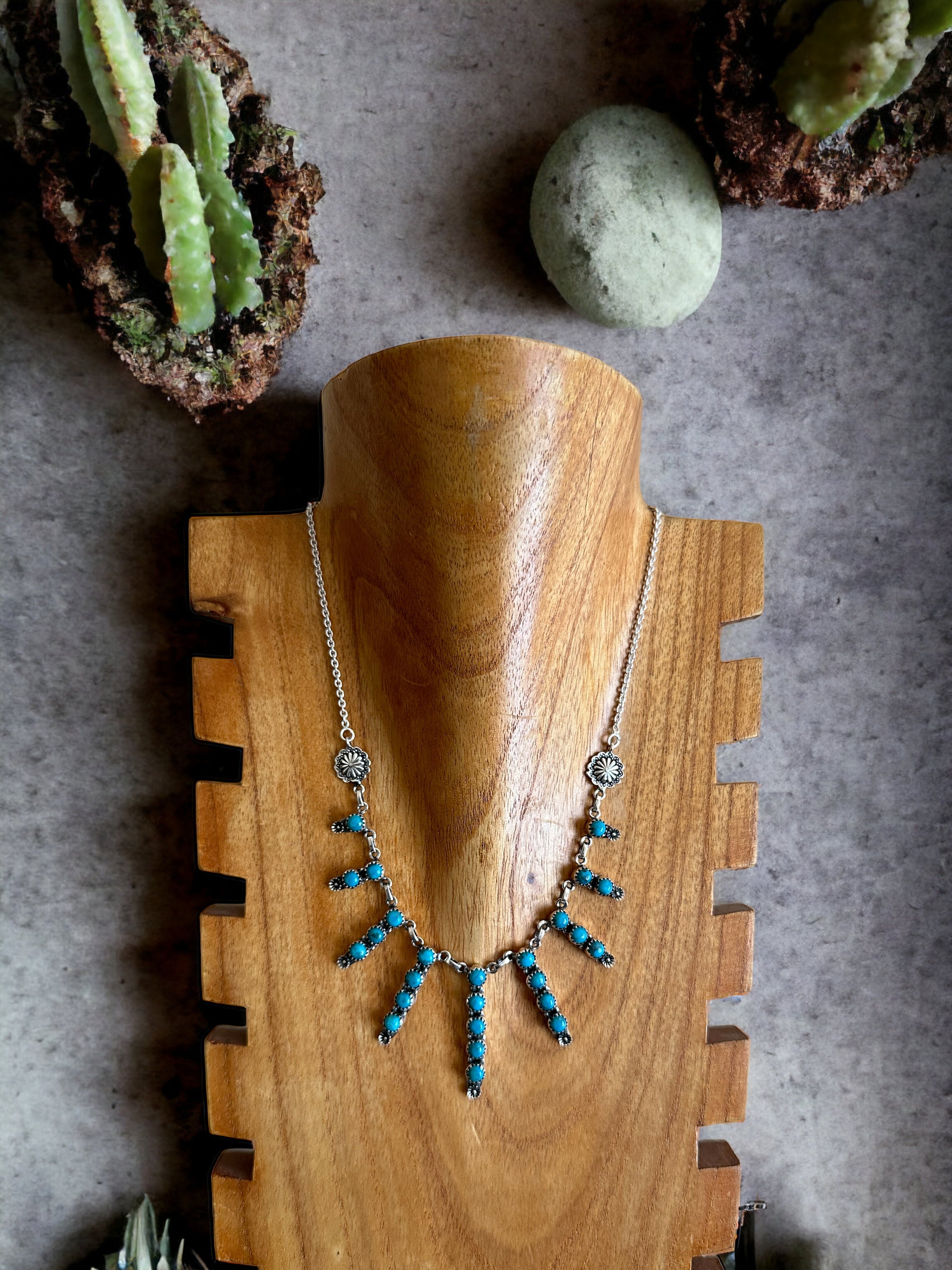 Southwest Handmade Kingman Turquoise & Sterling Silver Necklace